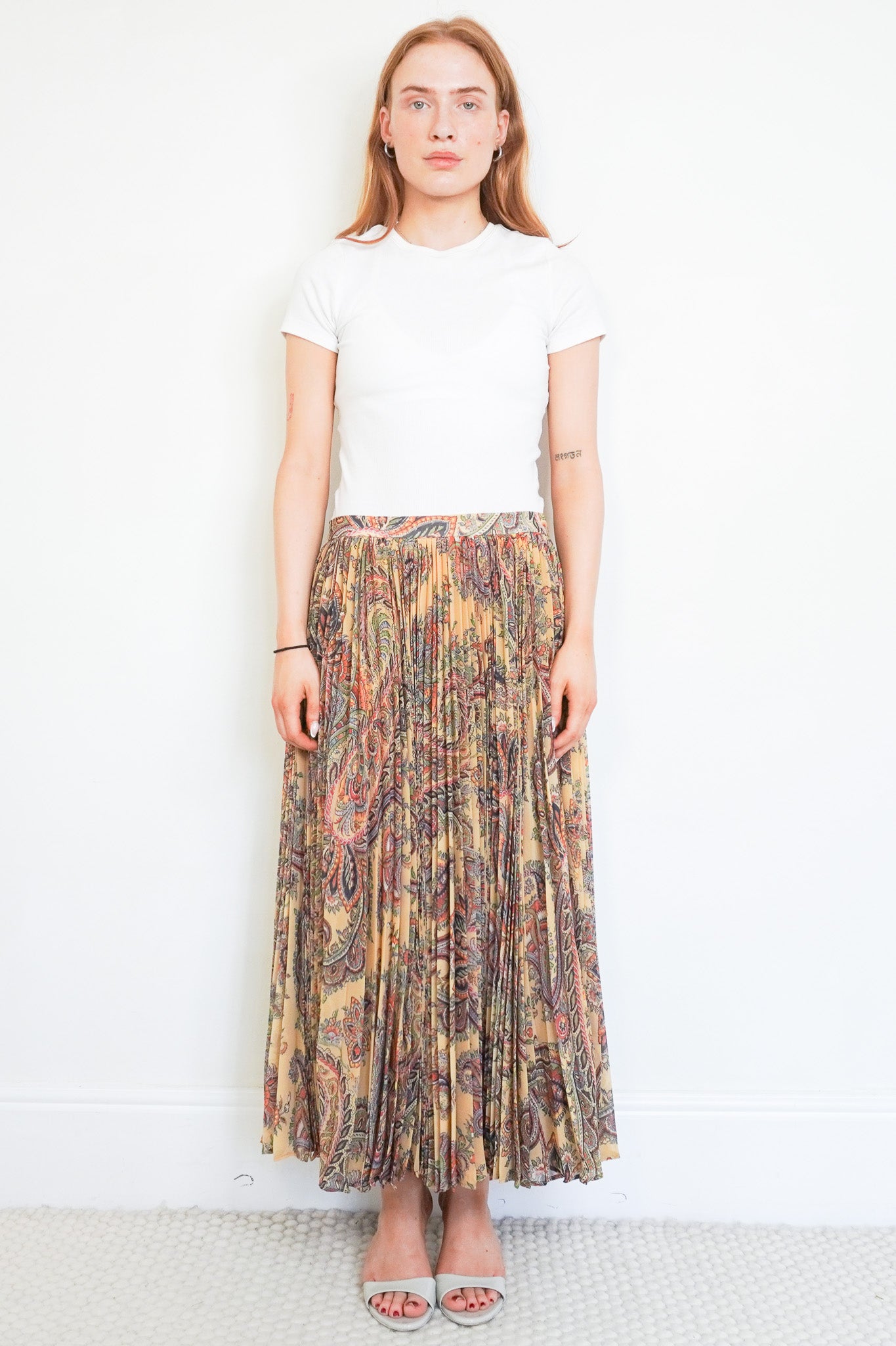 Front photo of the Etro Maxi Beige Patterned Skirt Chelsea London