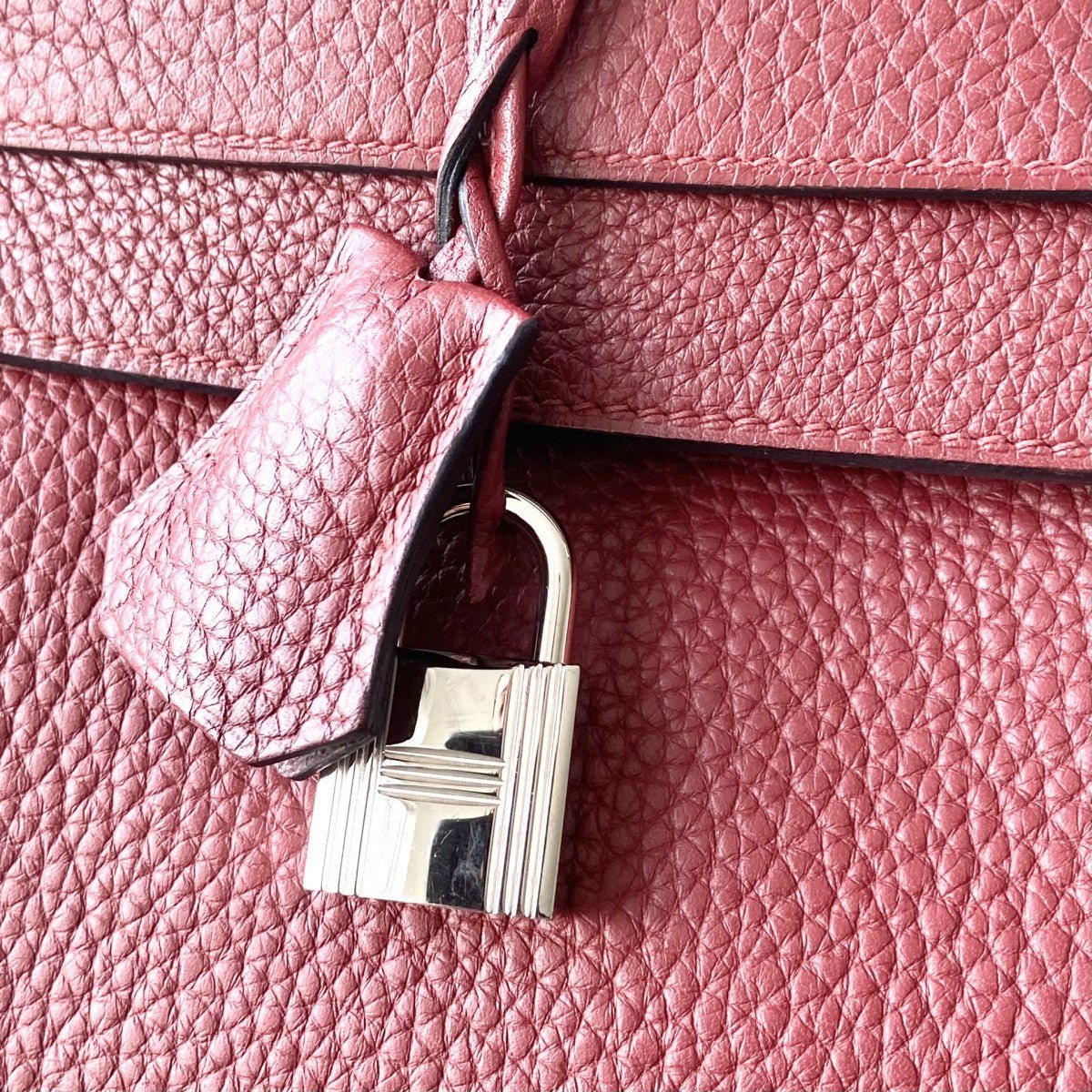 Hermès Kelly 40cm – Rouge Clémence Leather with Palladium Hardware | Authentic Preloved - Reloved Again