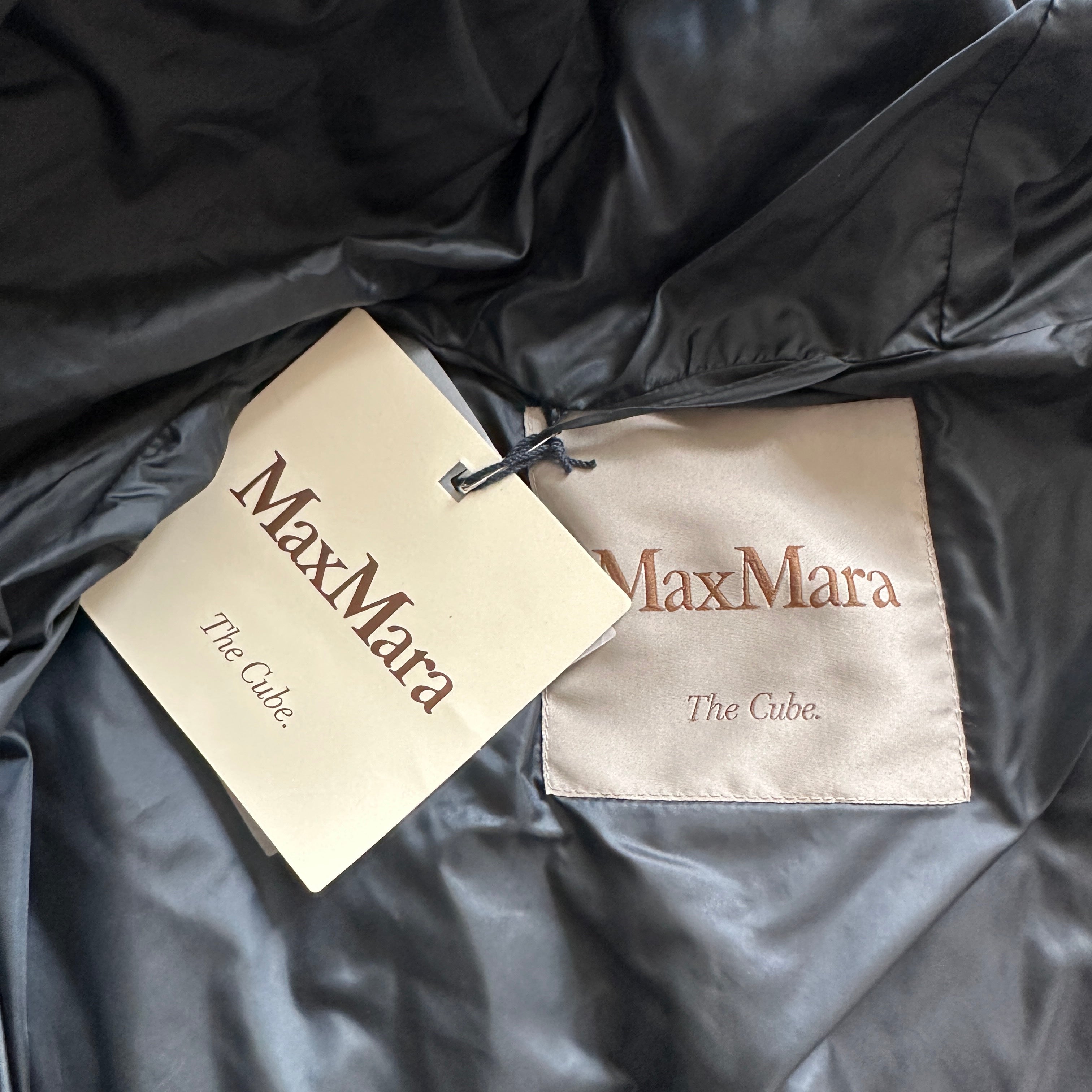 Max Mara The Cube Blue Puffer Coat RRP £820 | Authentic Preloved FINAL SALE NO RETURNS
