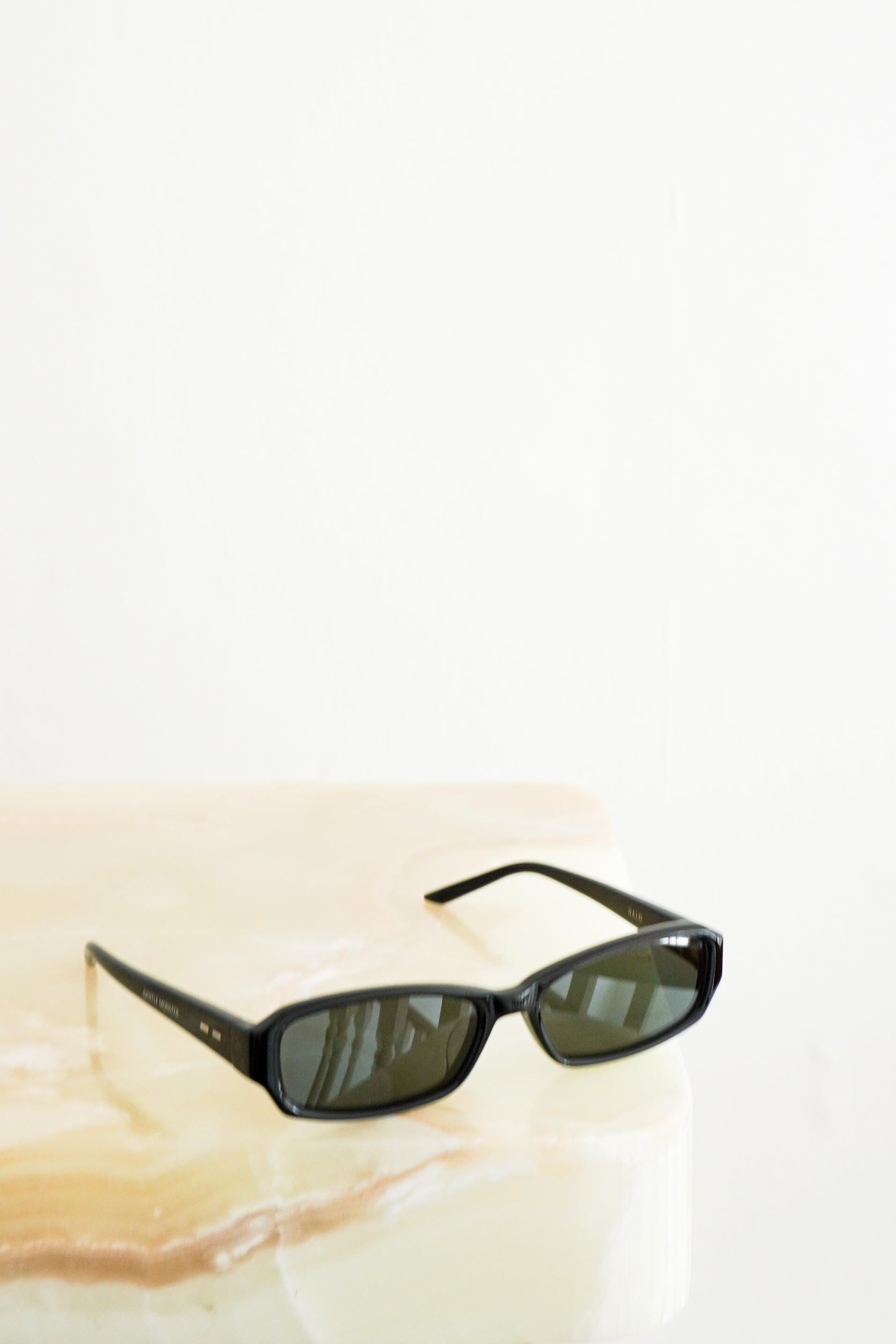 Gentle Monster Halo Black Sunglasses front photo chelsea london