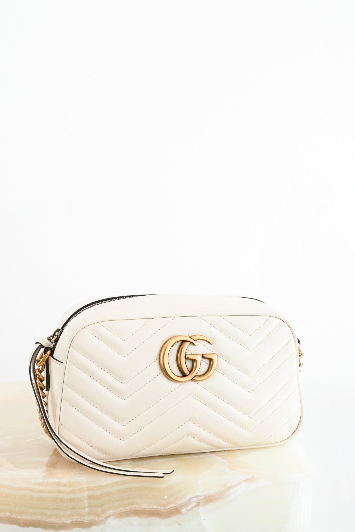 Gucci White Leather Small Camera Bag RRP £1460 | Authentic Preloved - Reloved Again