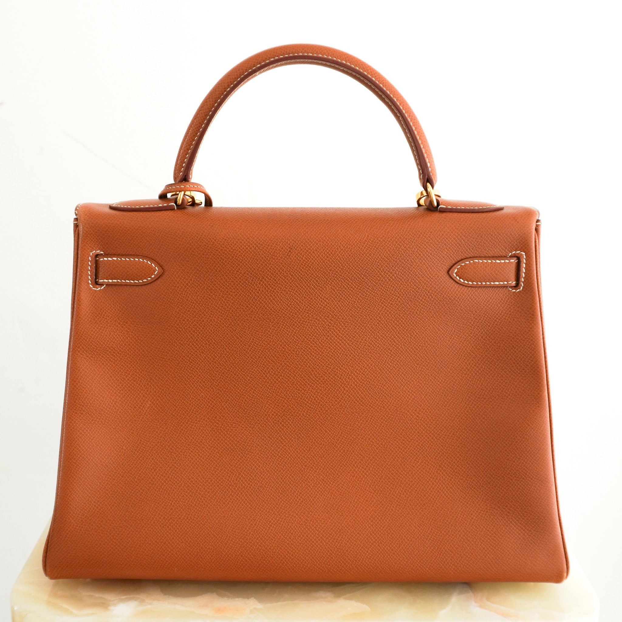 Hermès Kelly 32 Retourne Gold Courchevel | Authentic Preloved - Reloved Again