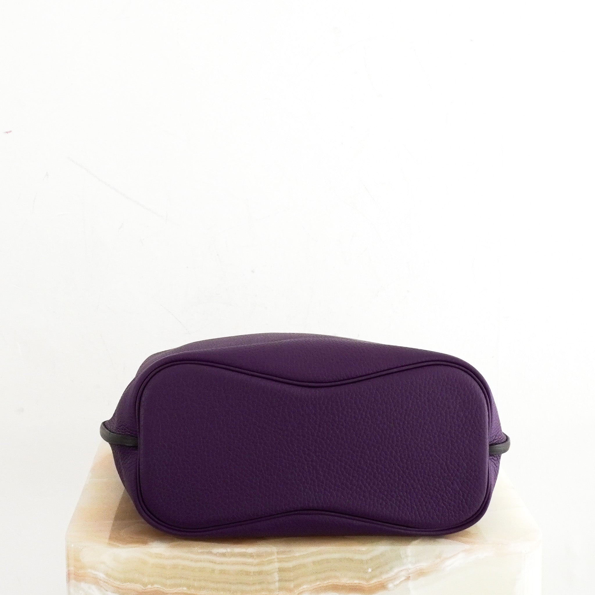 Hermès So Kelly 28 Togo Ultra Violet Verso | Authentic Preloved - Reloved Again