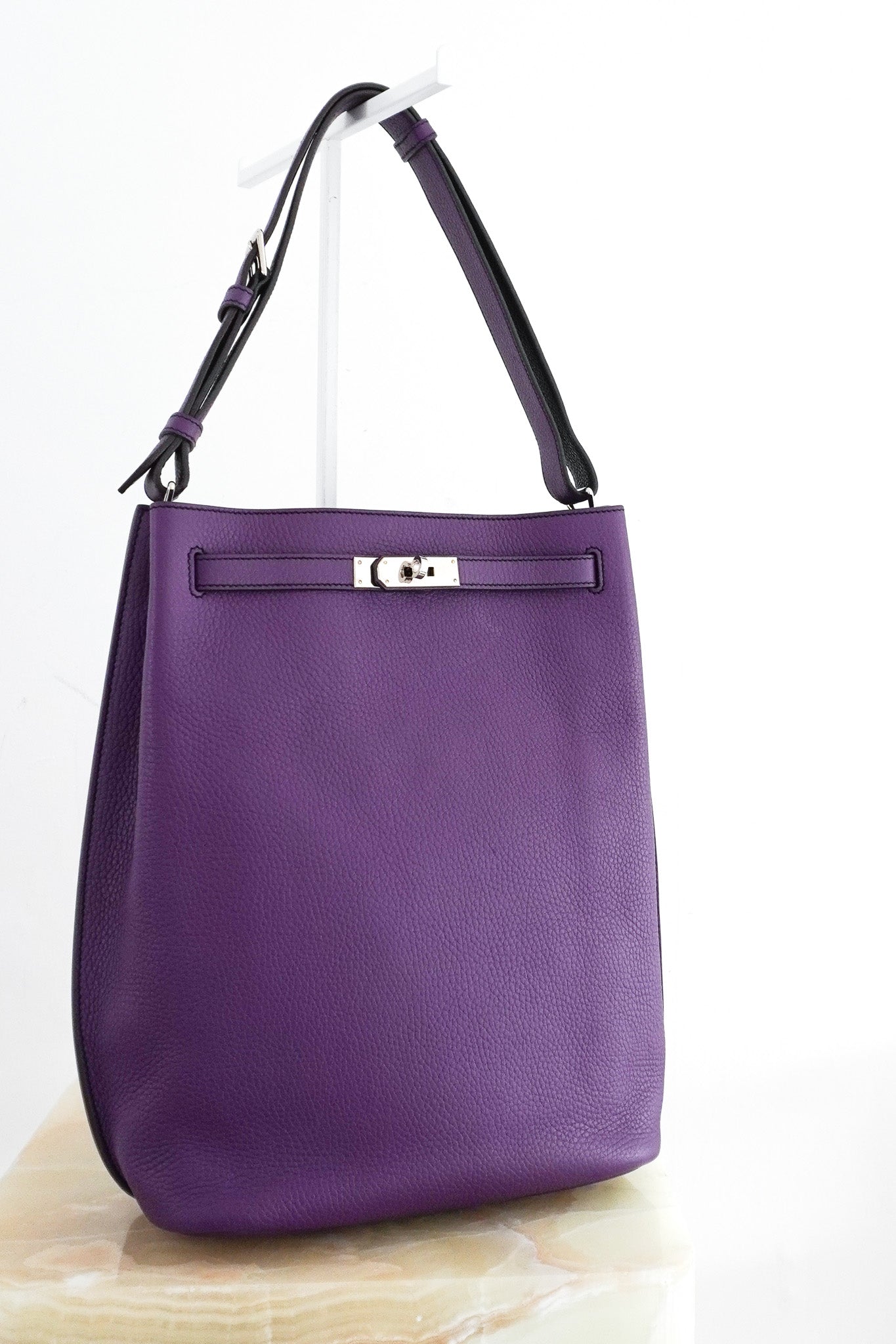 Hermès So Kelly 28 Togo Ultra Violet Verso | Authentic Preloved - Reloved Again