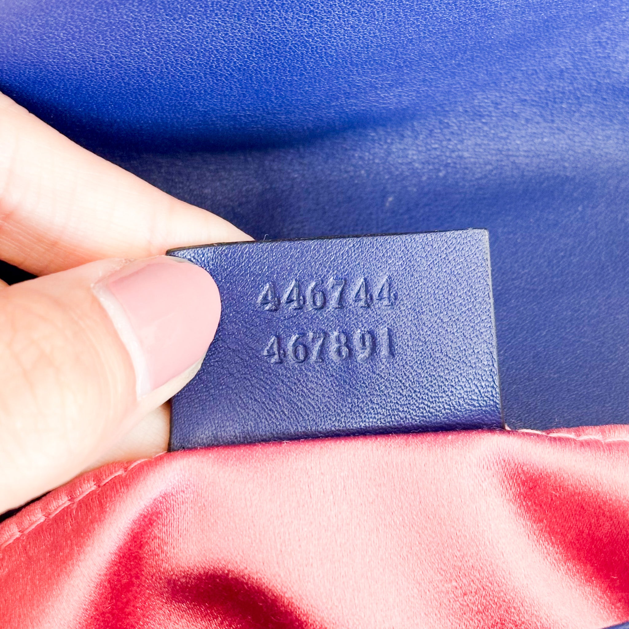 Gucci GG Marmont Velour Shoulder Bag in blue | Authentic Preloved