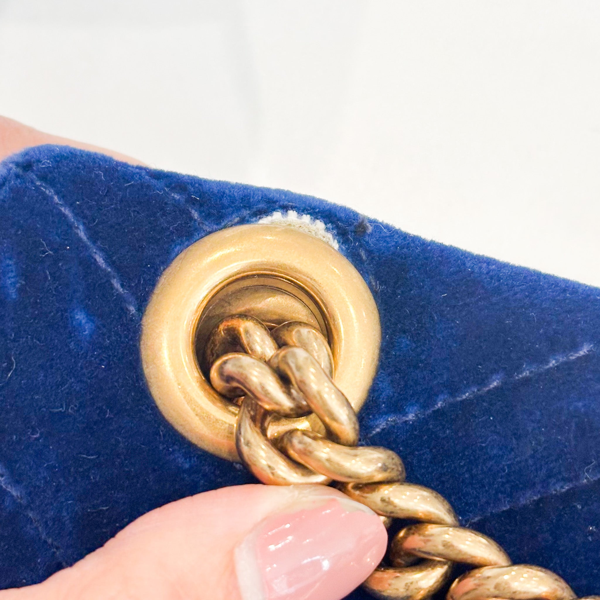 Gucci GG Marmont Velour Shoulder Bag in blue | Authentic Preloved
