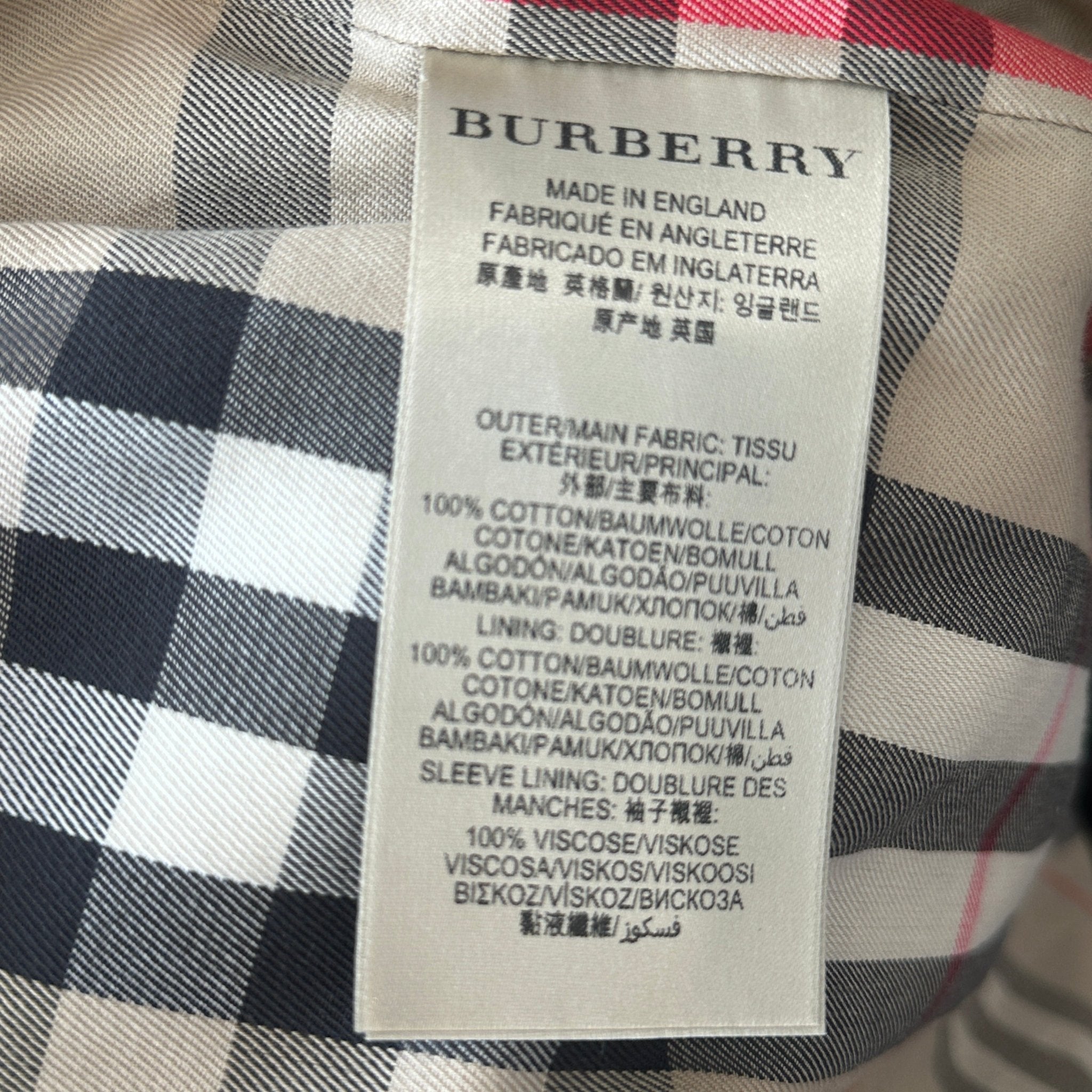 Burberry Wiltshire Heritage Trench Coat RRP £2000 | Authentic Preloved - Reloved Again