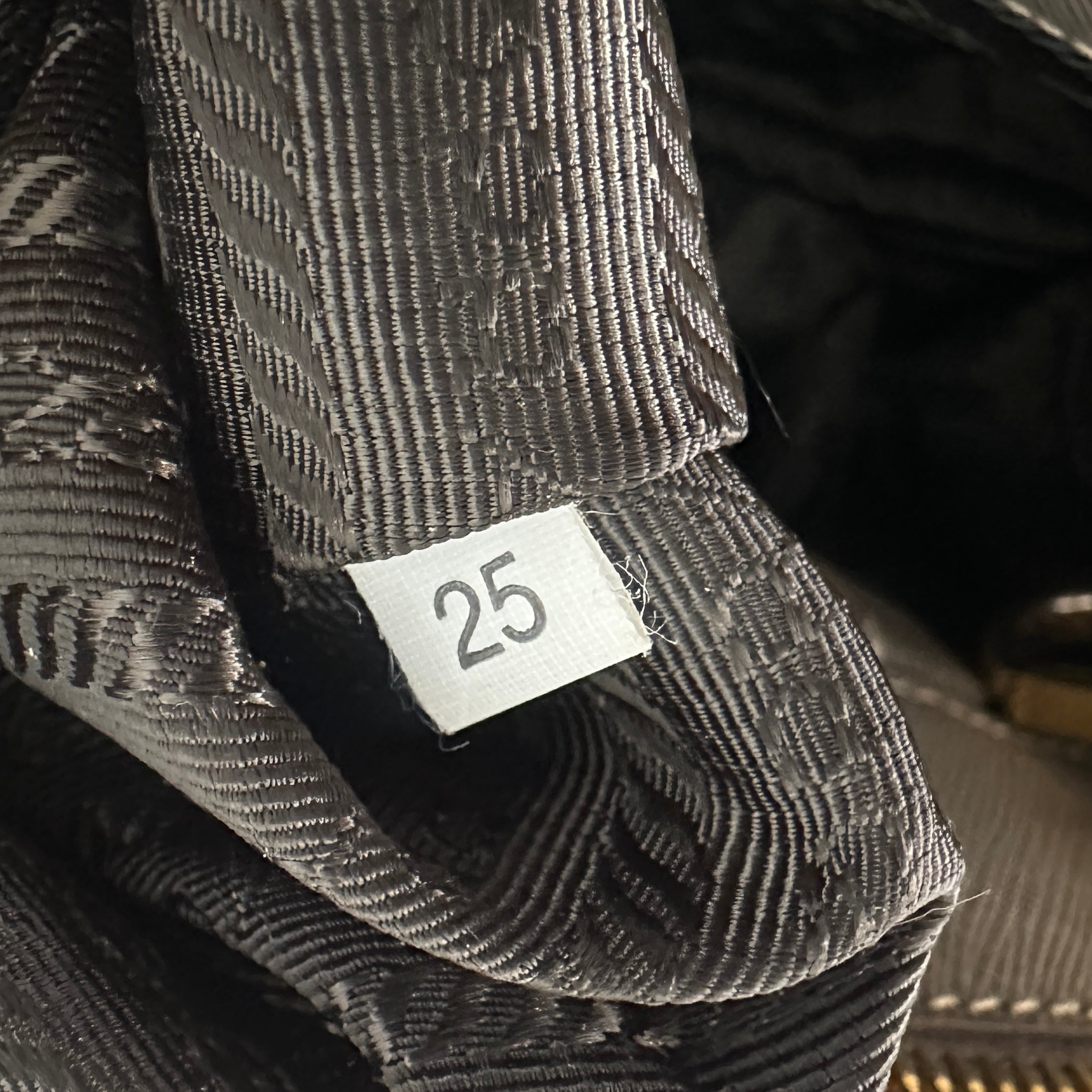 Prada Galleria Large Saffiano Leather Bag RRP £3700 | Authentic Preloved