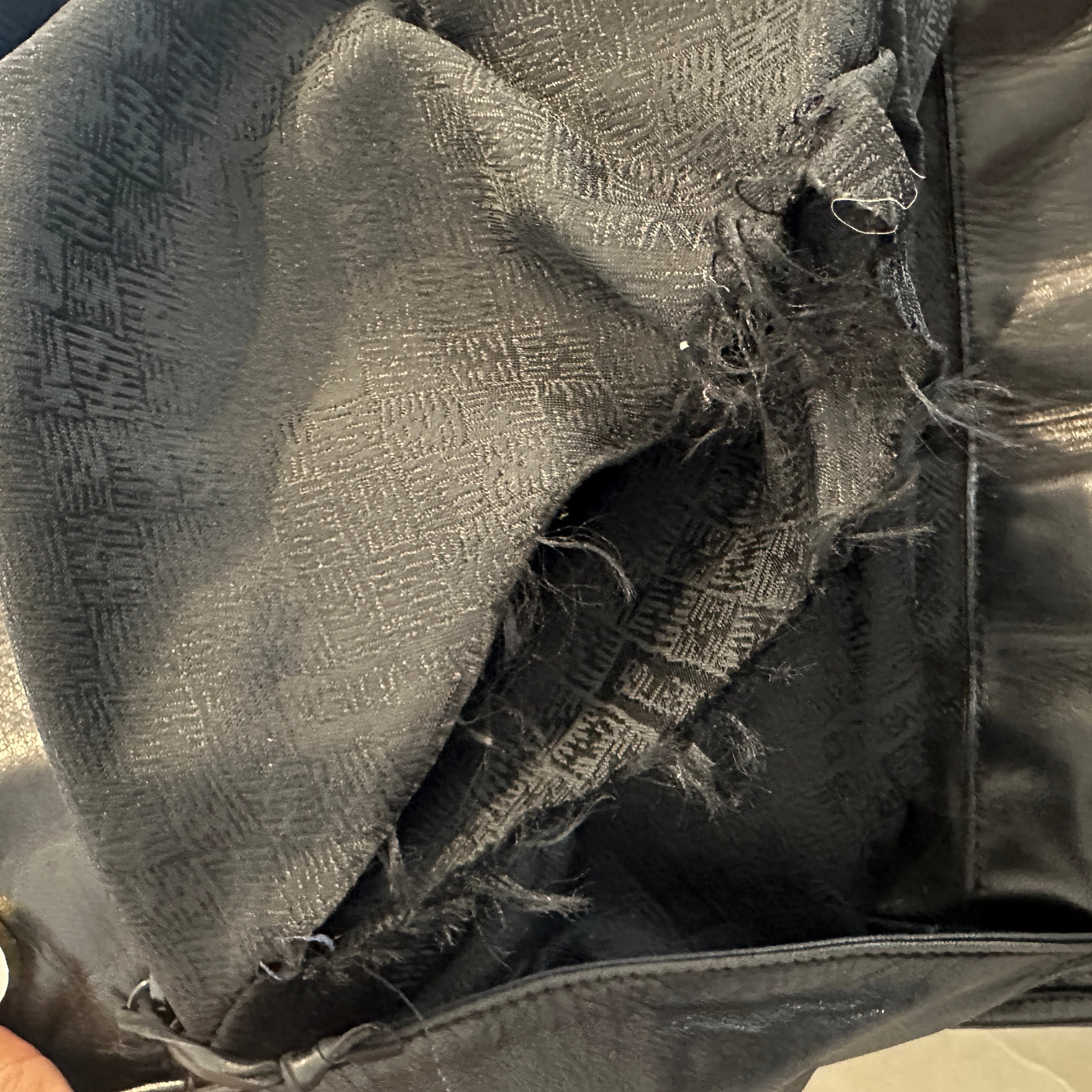 Vintage Bottega Veneta Black Intrecciato Top-Handle Bag RRP £3500 | Authentic Preloved