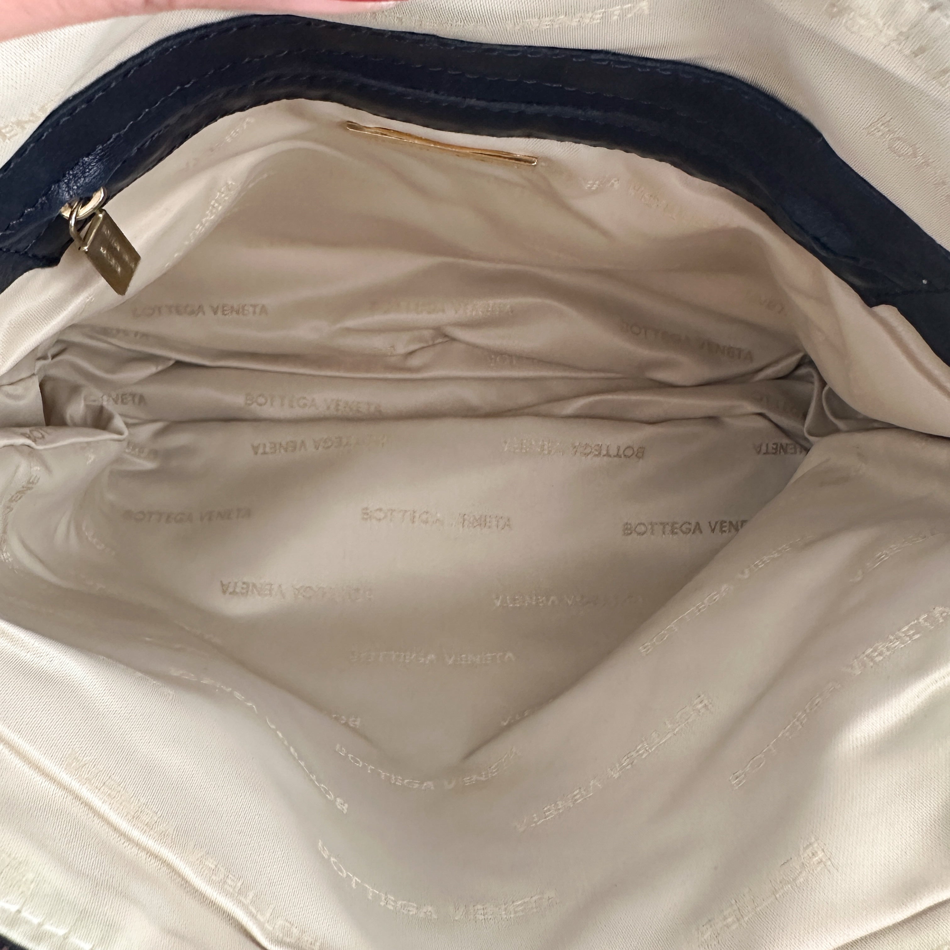 Bottega Veneta Vintage Intreciatto Crossbody Bag in Navy | Authentic Preloved