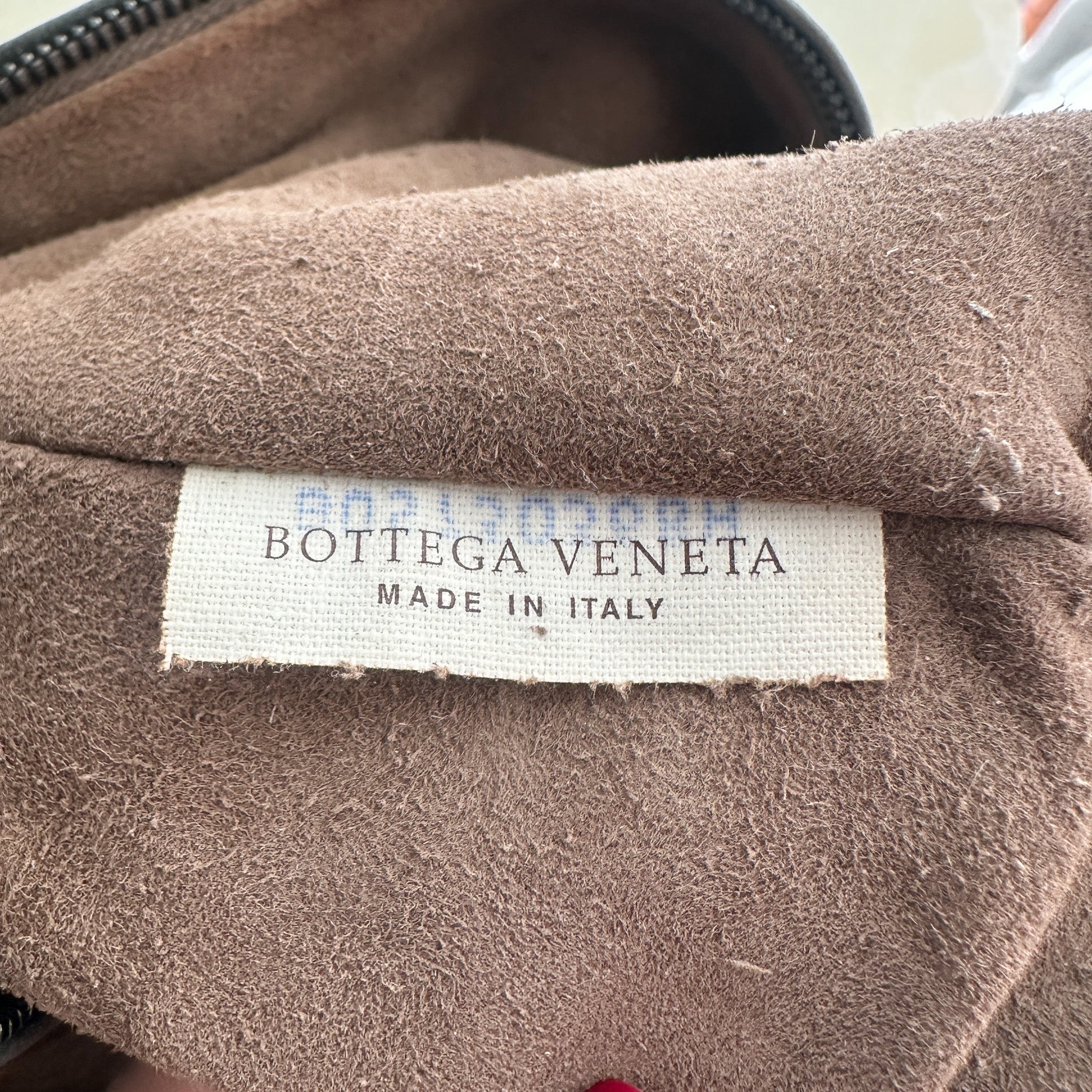 Bottega Veneta Medium Hobo Intrecciato Shoulder Bag in Dark Grey RRP £4080 | Authentic Preloved