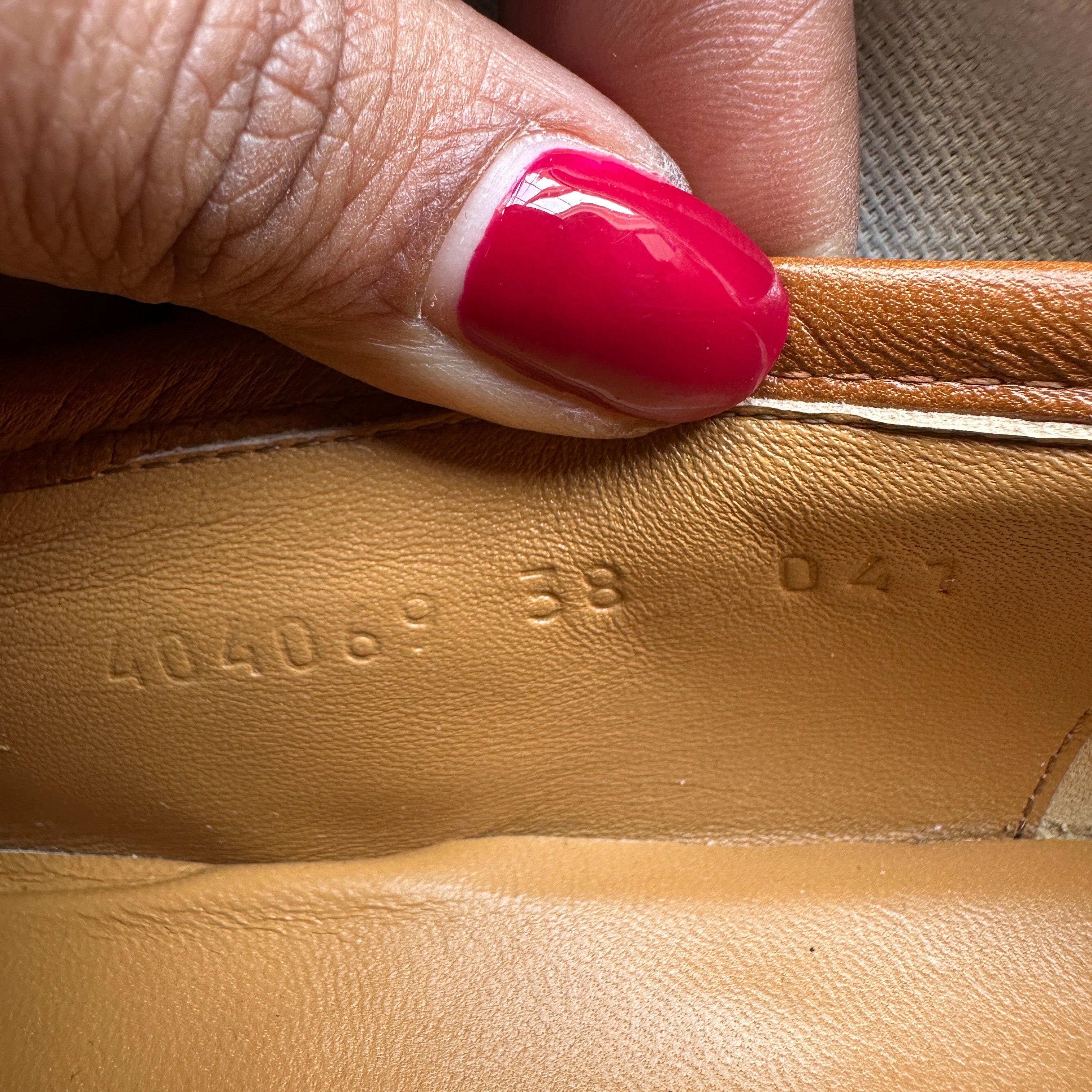 Gucci Horsebit Suede Cashmere Jordan Loafers in Blondie RRP £870 | Authentic Preloved