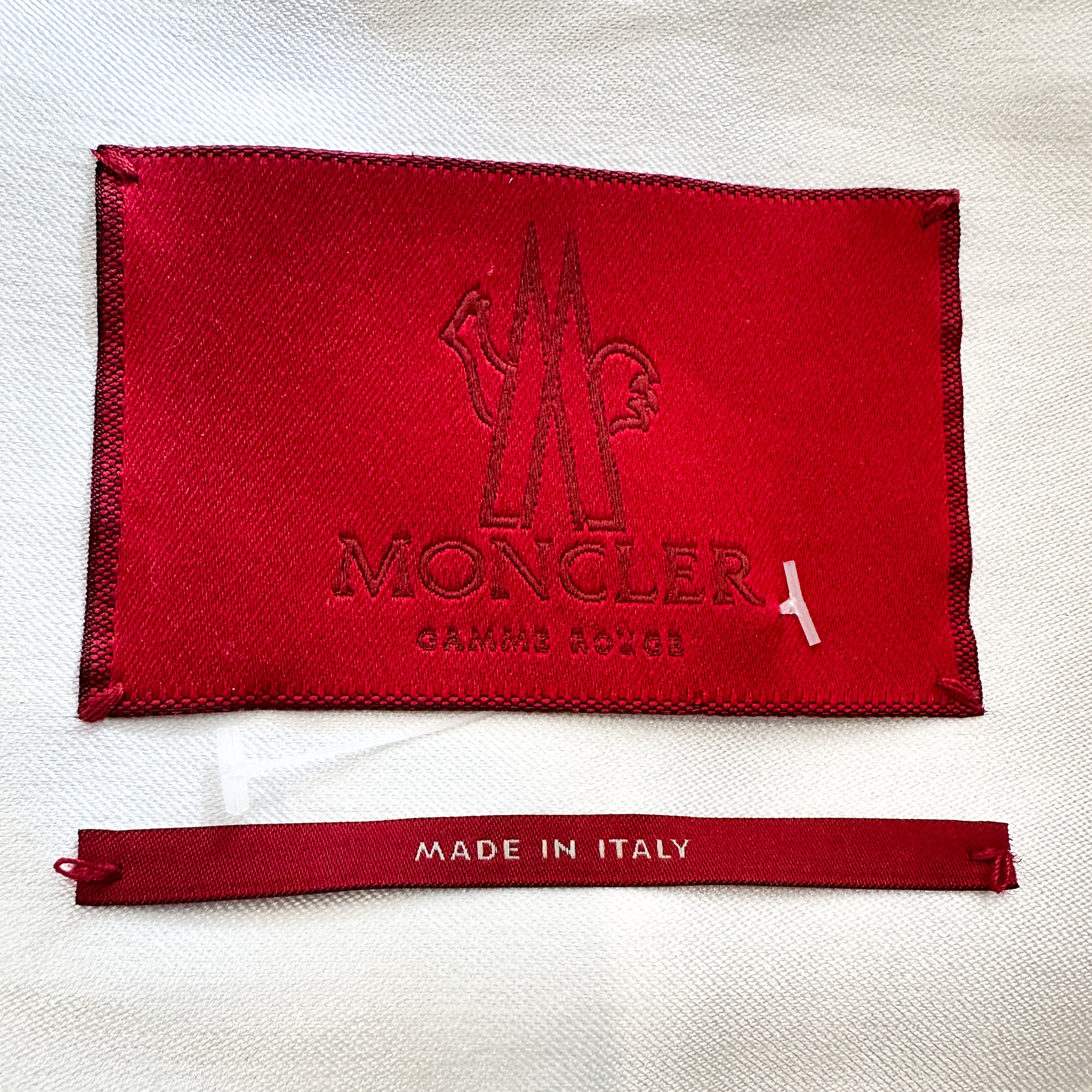 Moncler LIMITED EDITION Gamme Rouge Chain Jacket with Cinched Waist RRP £700 | Authentic Preloved