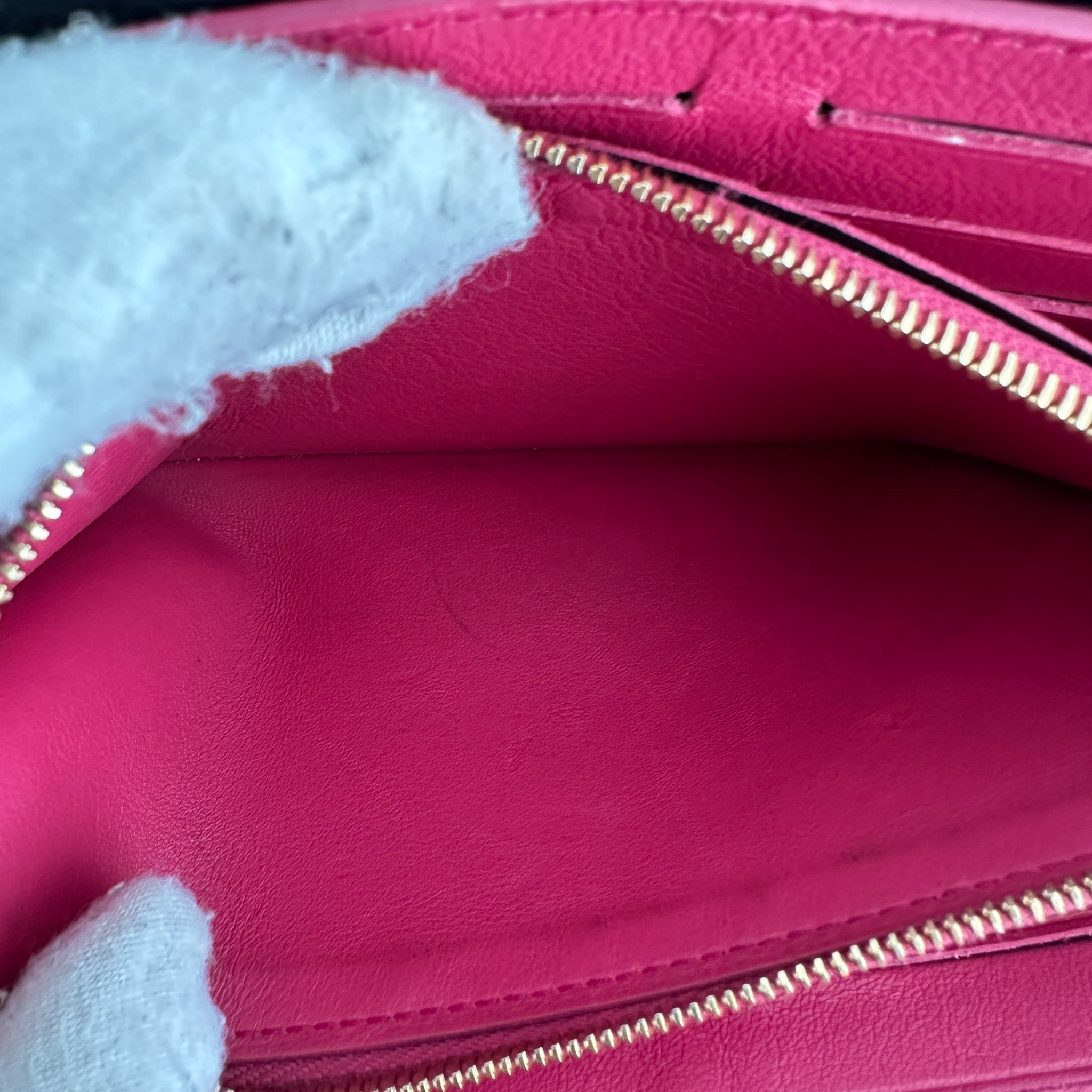 Louis Vuitton Capucines Wallet in Black RRP £1010 | Authentic Preloved - Reloved Again