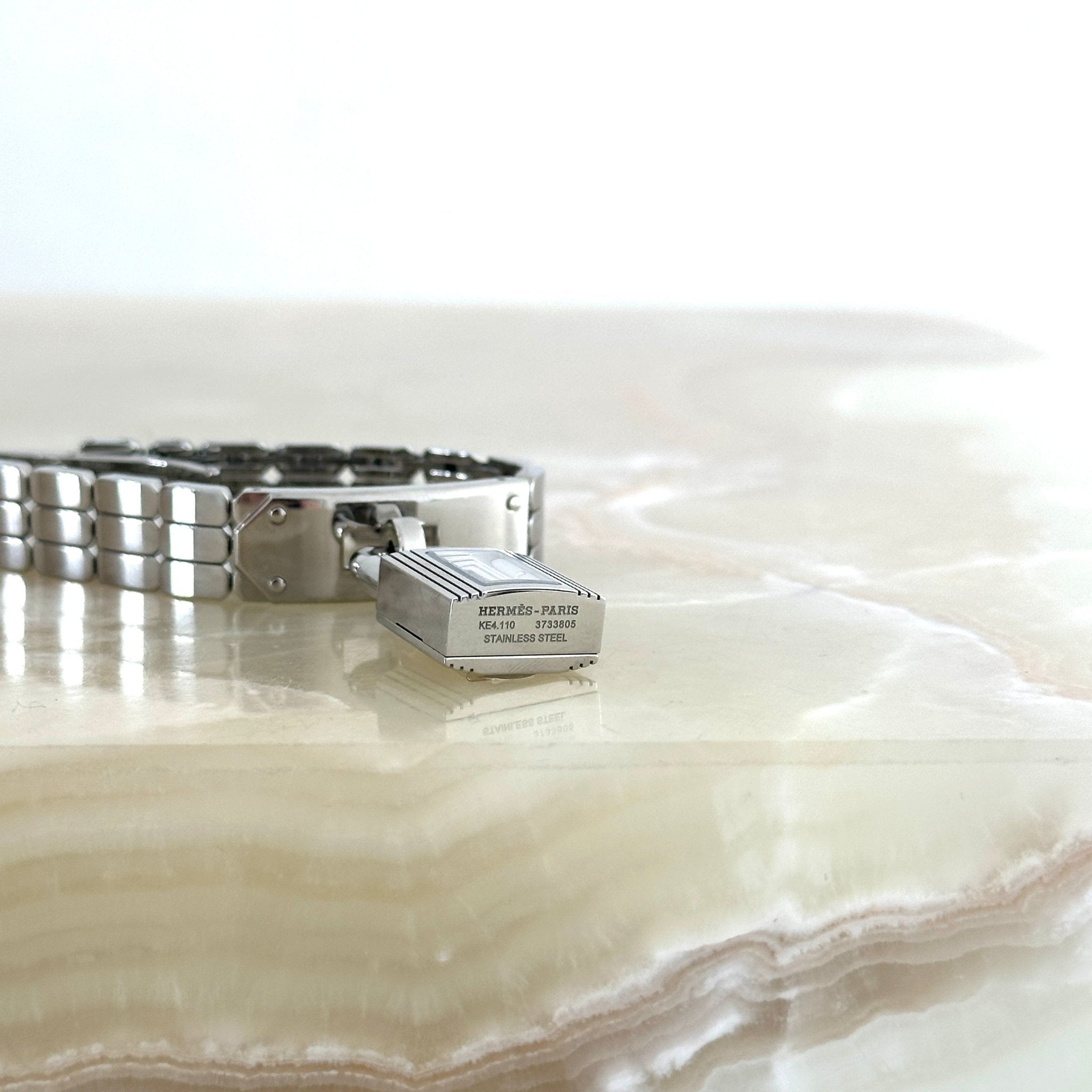 Hermes Kelly Watch Mini Model 16mm in Stainless Steel RRP £4,020 | Authentic Preloved FINAL SALE - Reloved Again