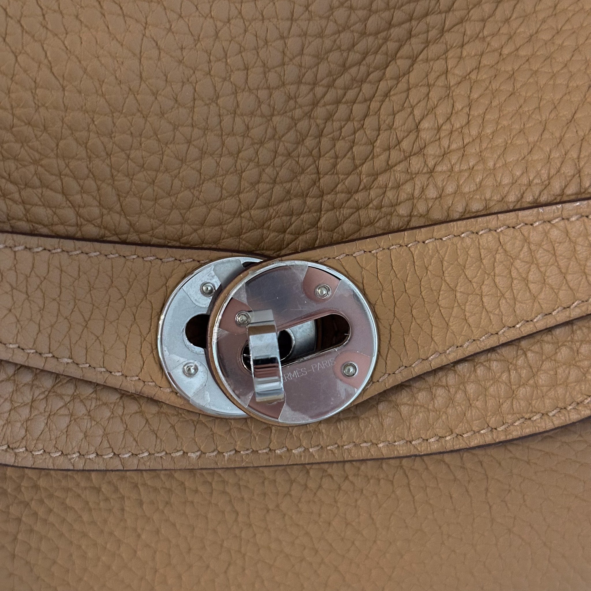 Hermès Lindy 26 in Biscuit RRP £6500 | Authentic Preloved - Reloved Again