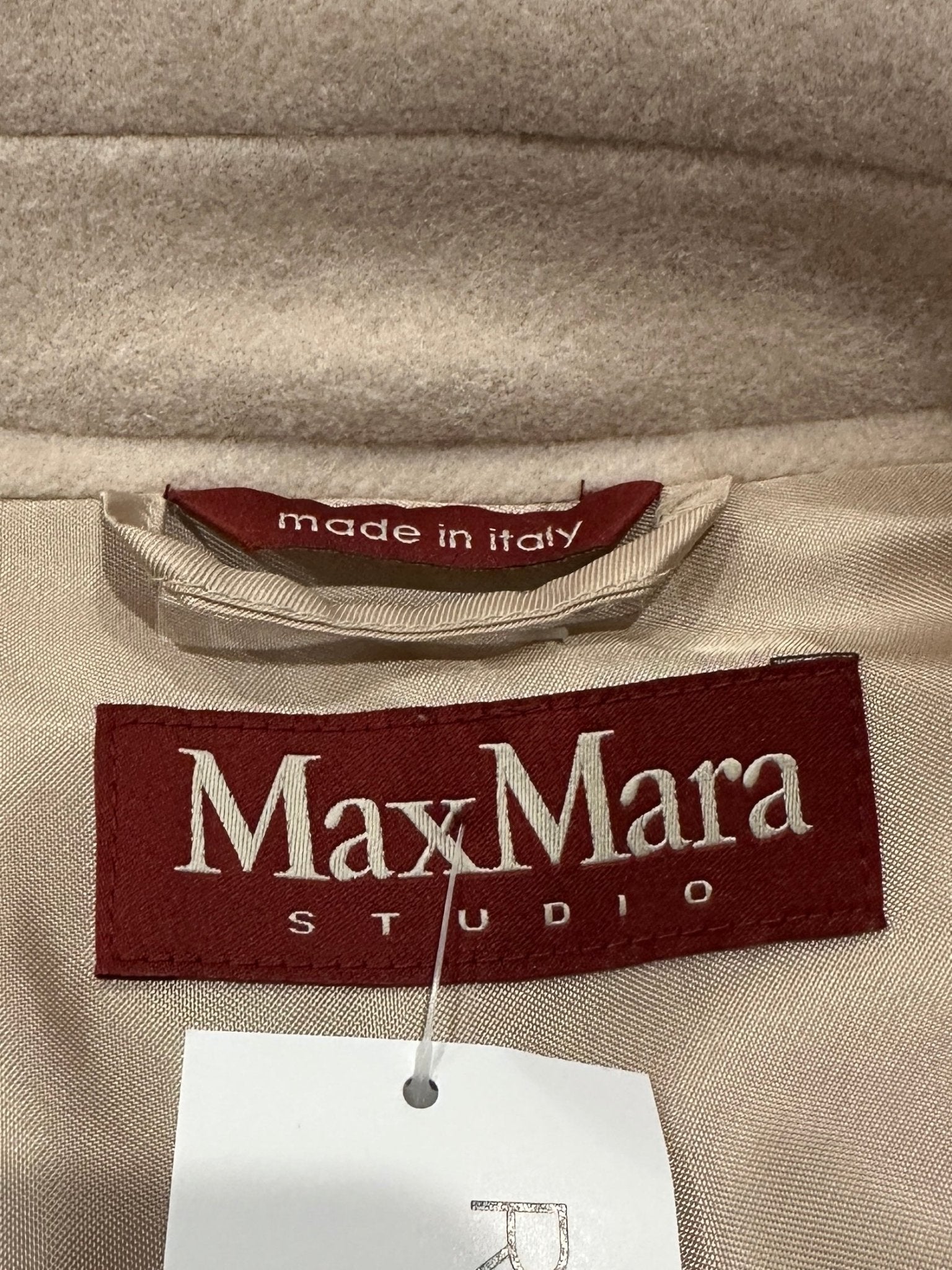 Max Mara Studio Oatmeal Wool Short Coat RRP £1799 | Authentic Preloved - Reloved Again