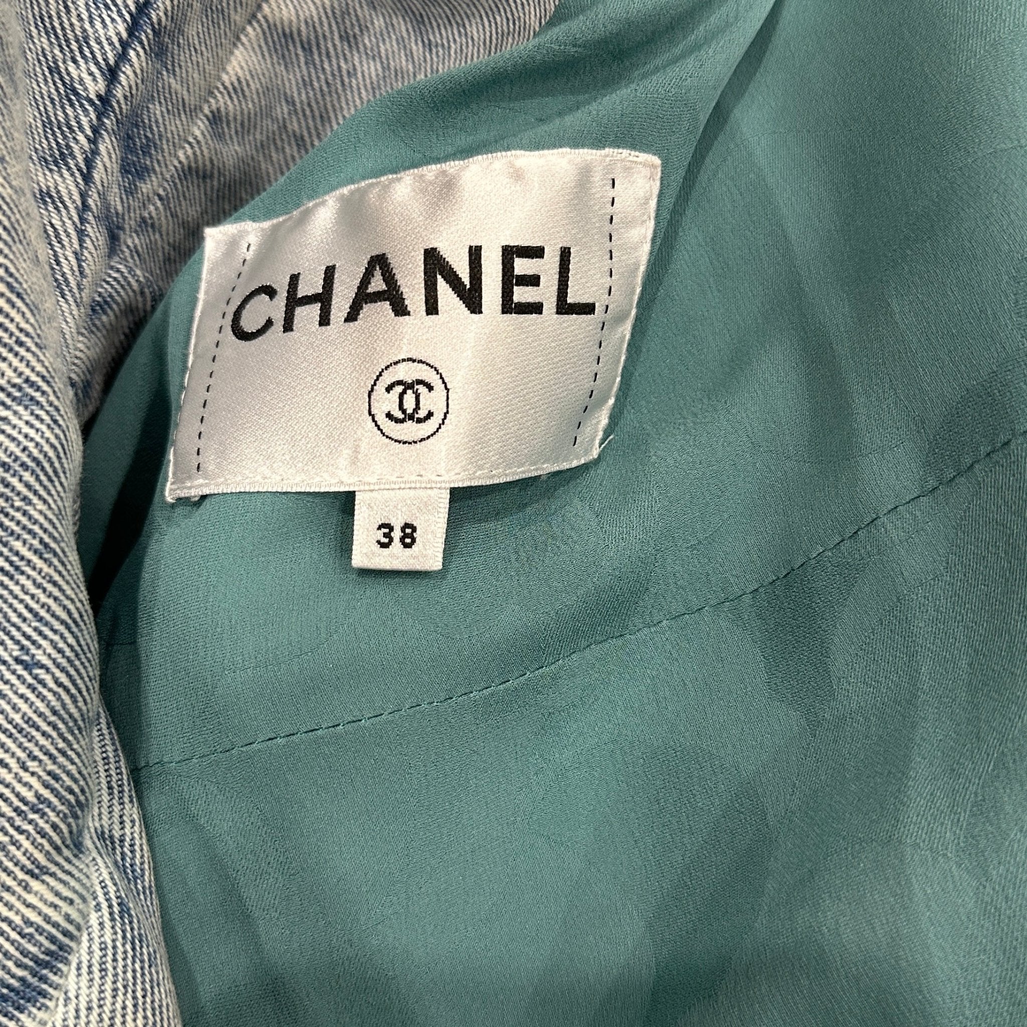 Chanel Peacock Blue Silhouette Woven Denim Jacket RRP £ 4420 | Authentic Preloved - Reloved Again