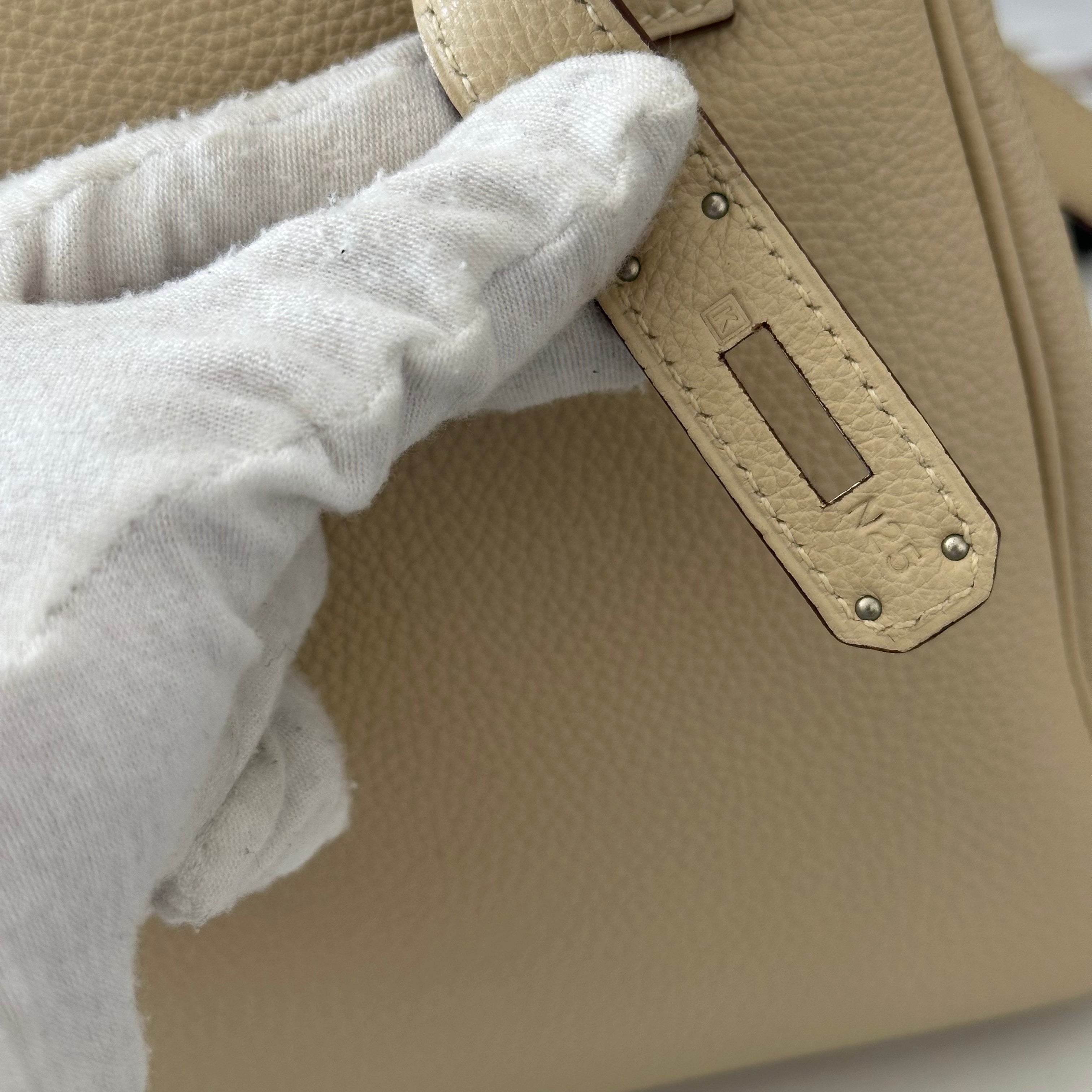 Hermès Kelly 28 Parchemin Togo Retourne Palladium Hardware | Authentic Preloved