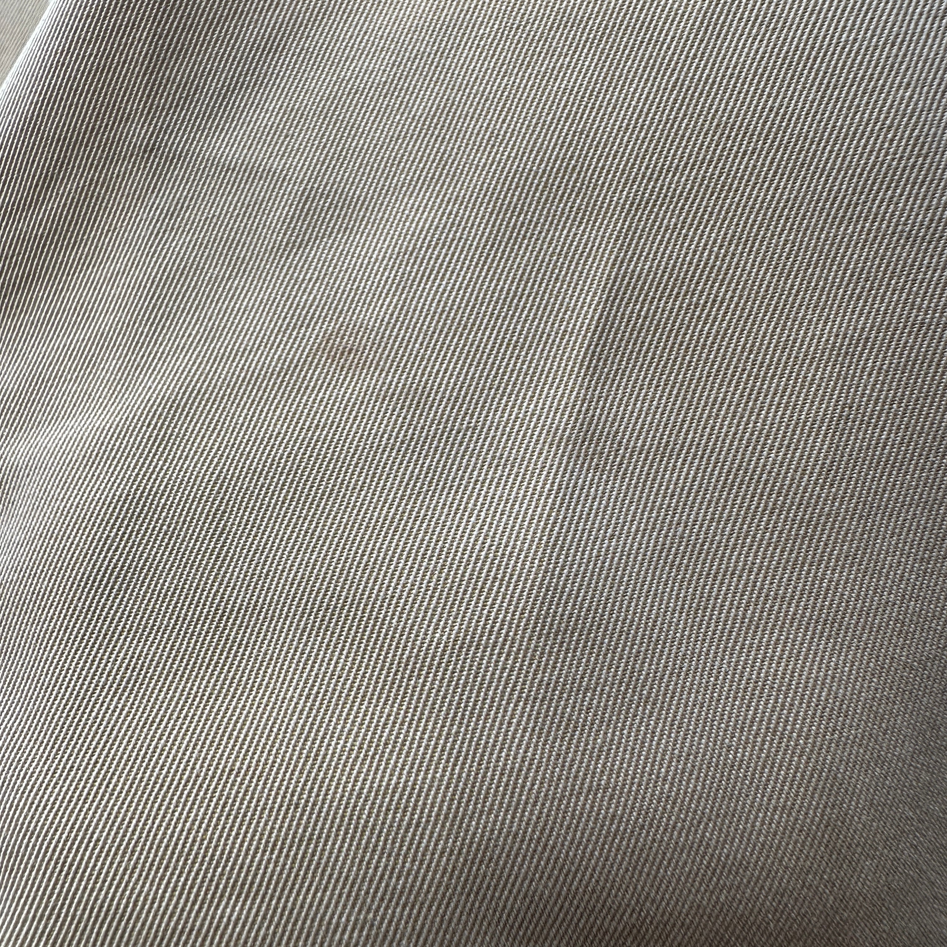 Burberry The Sandringham Medium Beige Cotton Trench Coat (RRP £1890) | Authentic Preloved