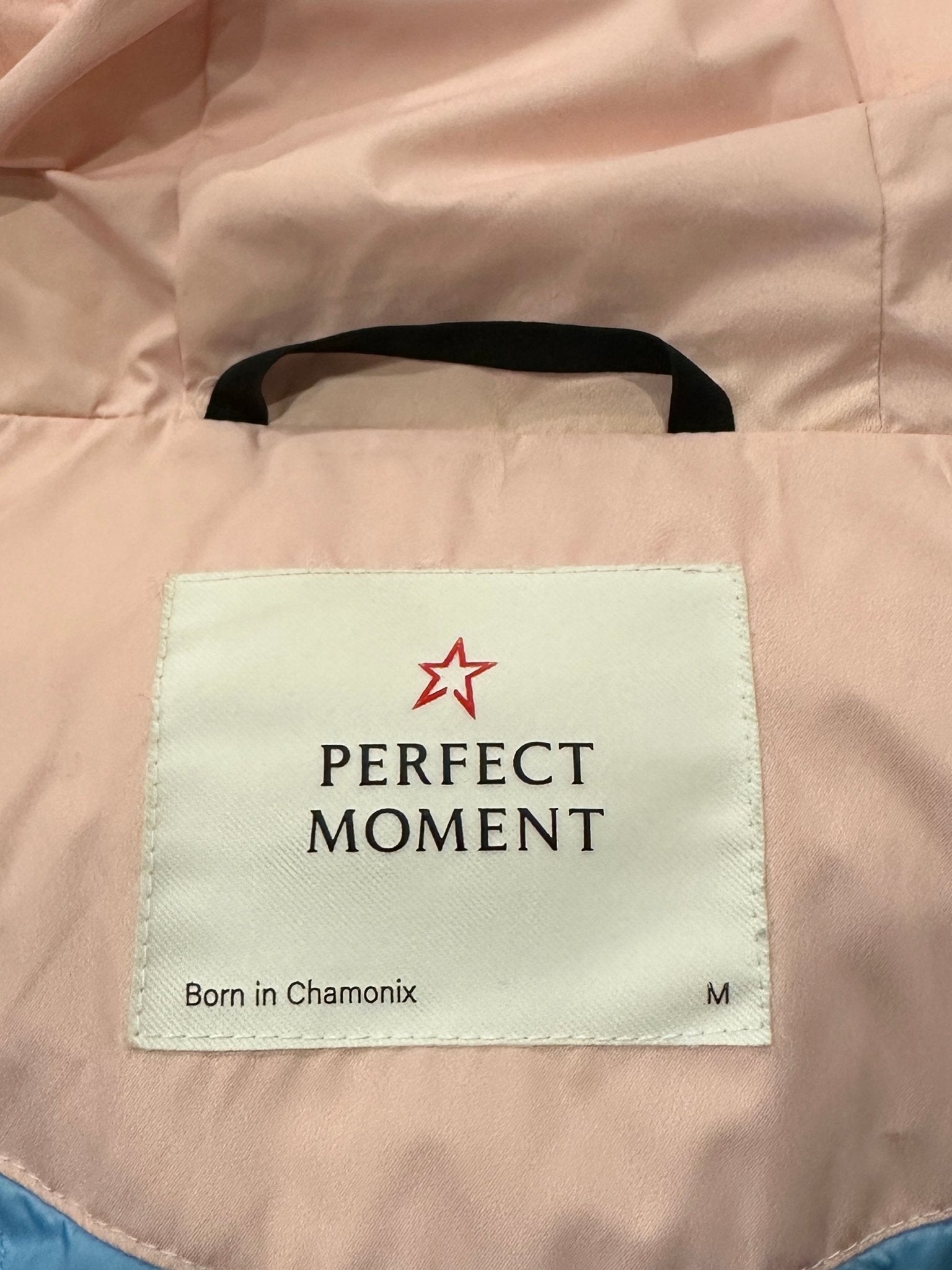 Perfect Moment Rainbow Pastel Ski Jacket RRP £725 | Authentic Preloved - Reloved Again