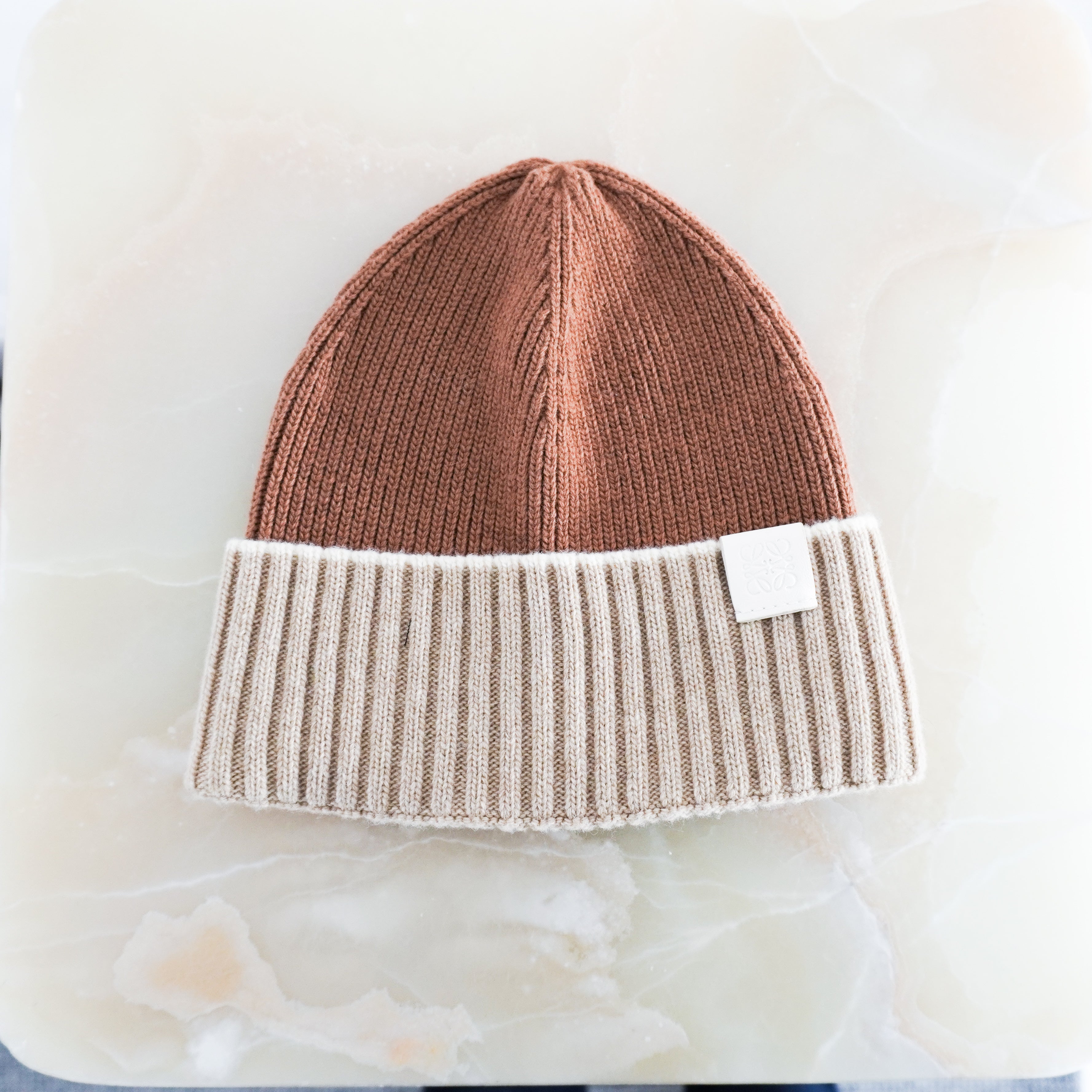 Loewe-Two-Tone-Brown-Anagram-Beanie-close-picture