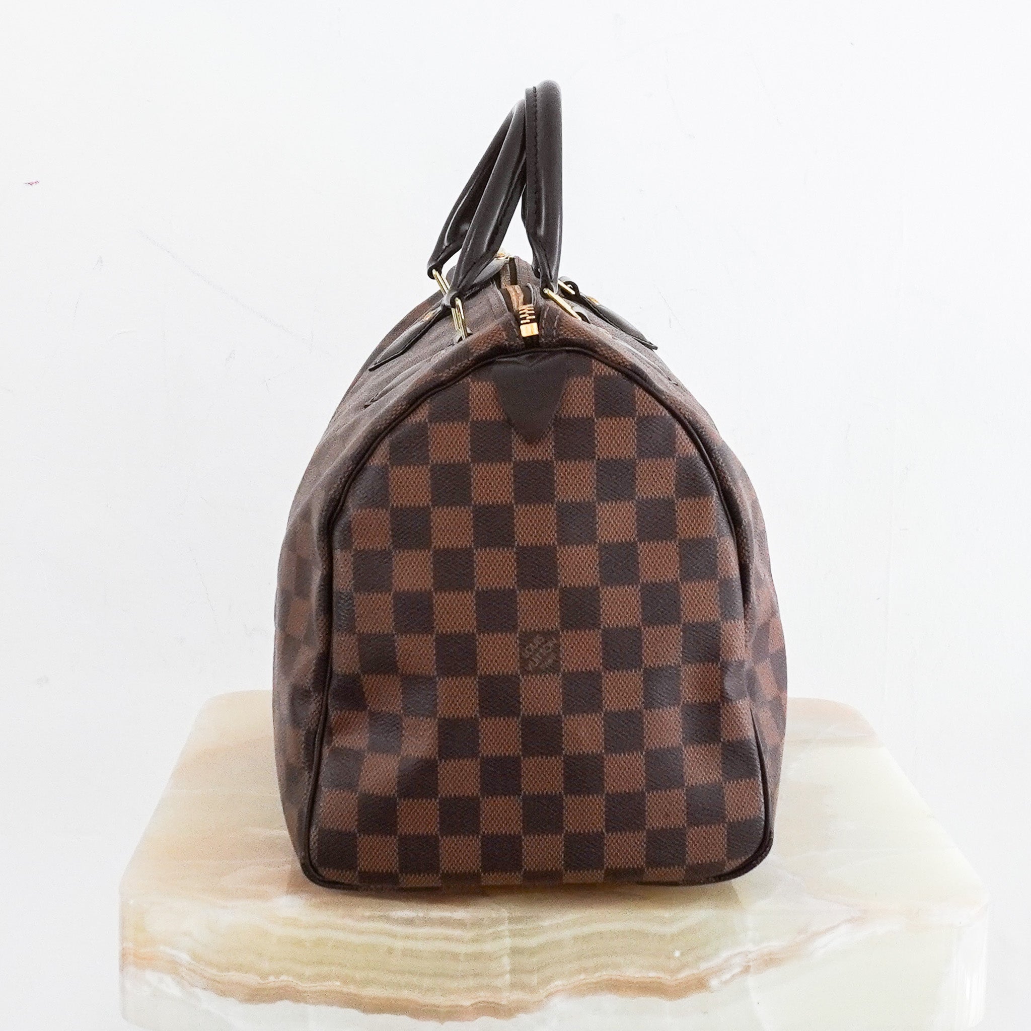Louis-Vuitton-Speedy-Damier-35-Bag-side-picture
