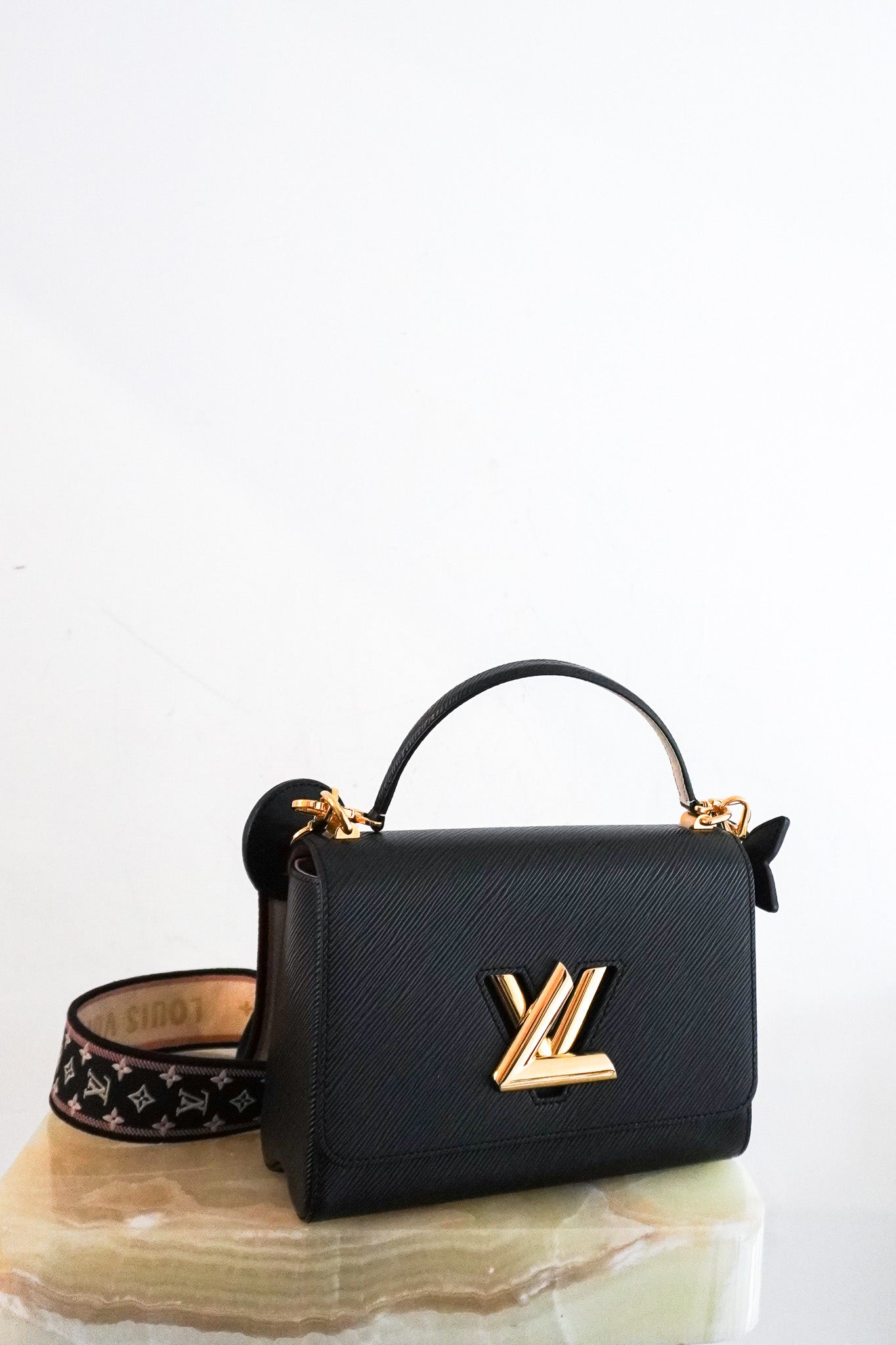 Louis-Vuitton-Twist-MM-Bag-in-Black-front-picture-chelsea-london