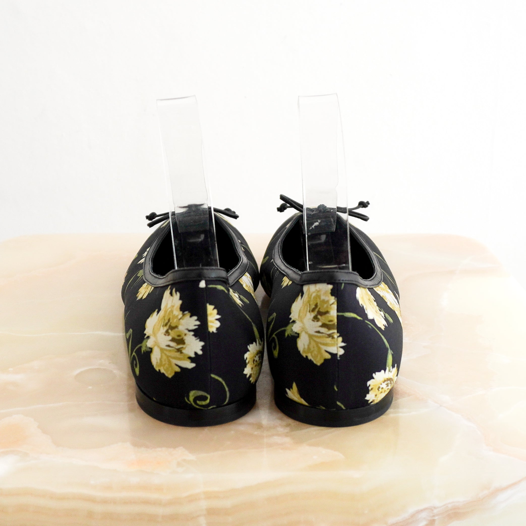 Manolo Blahnik Verallim 10 Black Floral-Print Satin Ballet Flats back photo chelsea london