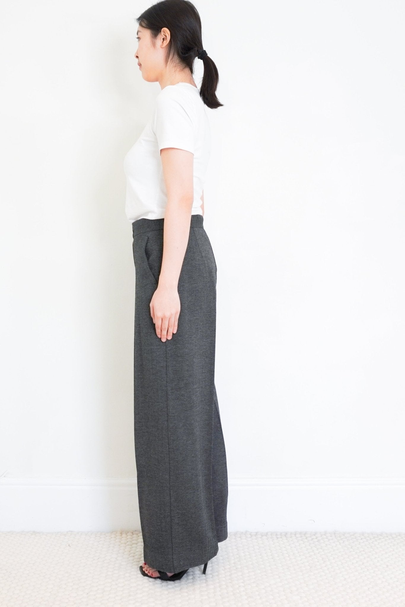 Max Mara Grey Herringbone Trousers RRP £700 | Authentic Preloved - Reloved Again