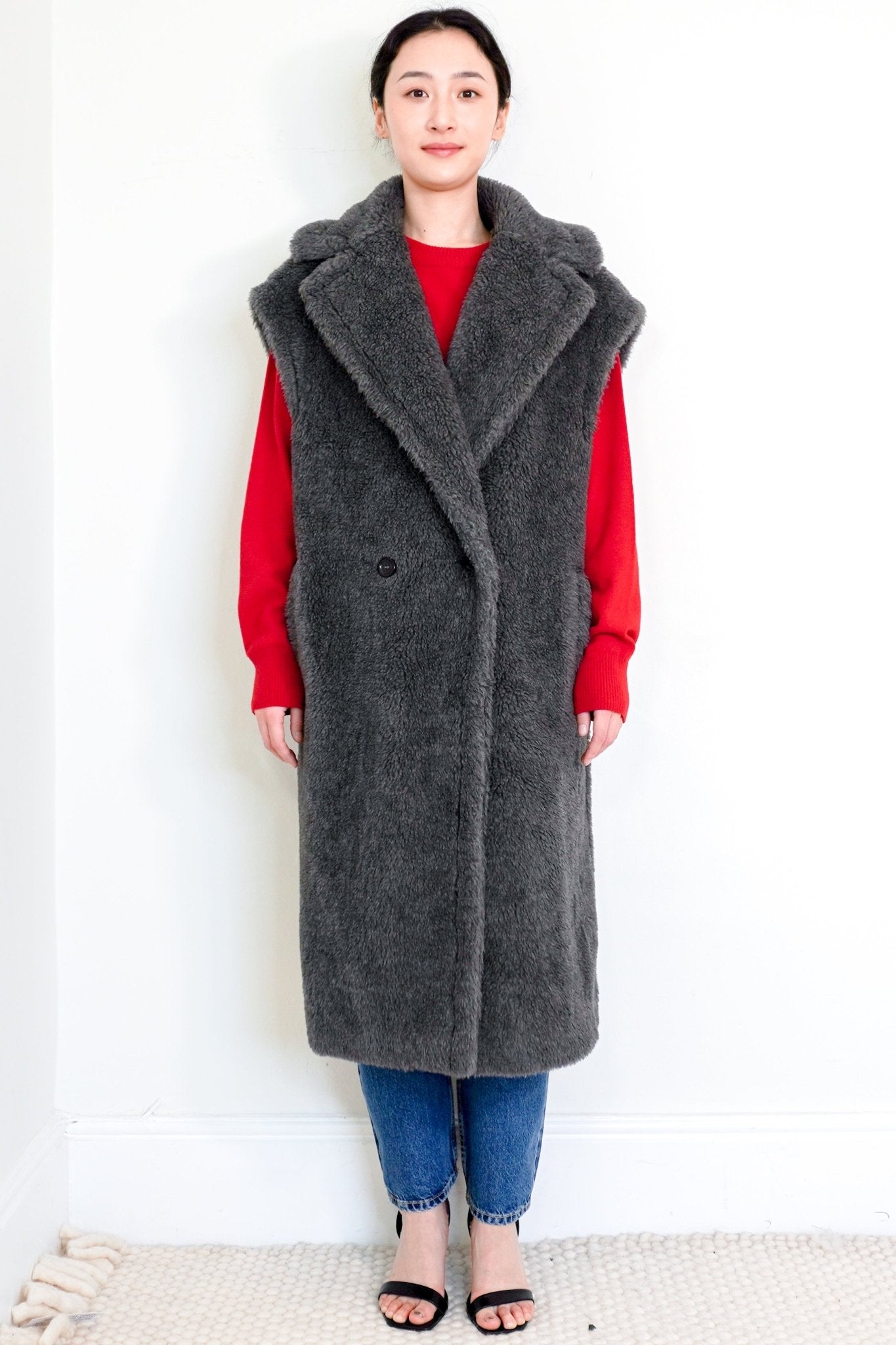 Max Mara Teddy Sleeveless Coat in Grey RRP £1700 | Authentic Preloved - Reloved Again
