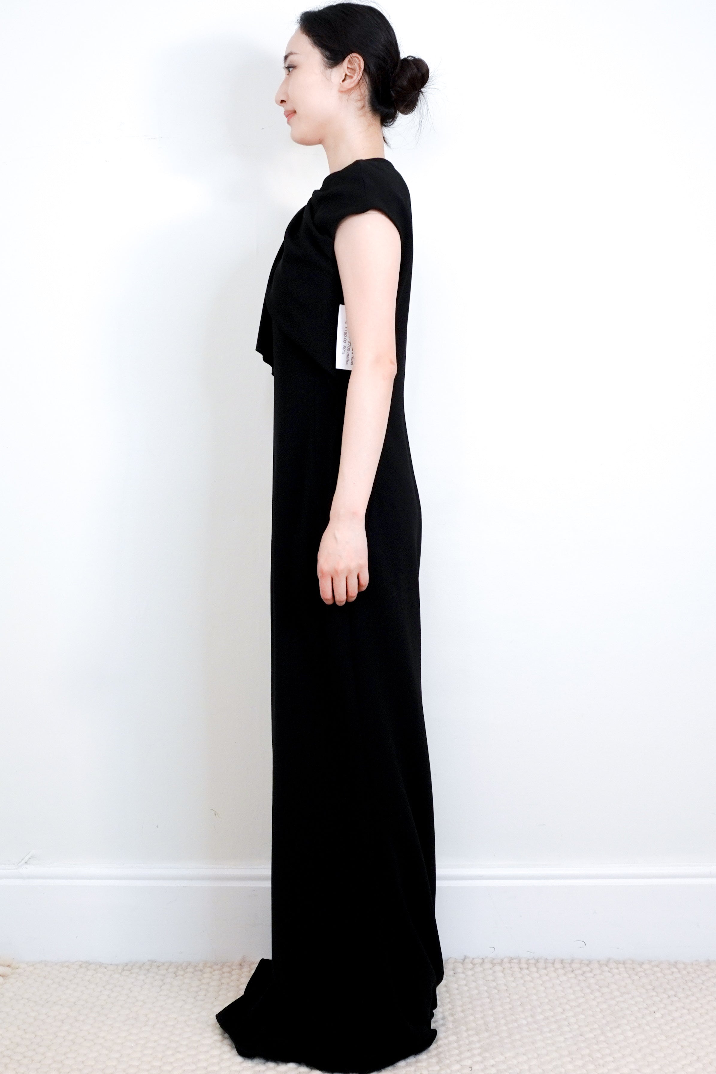 MaxMara-Black-Pianoforte-Crepe-Maxi-Dress-side-picture-Chelsea-London