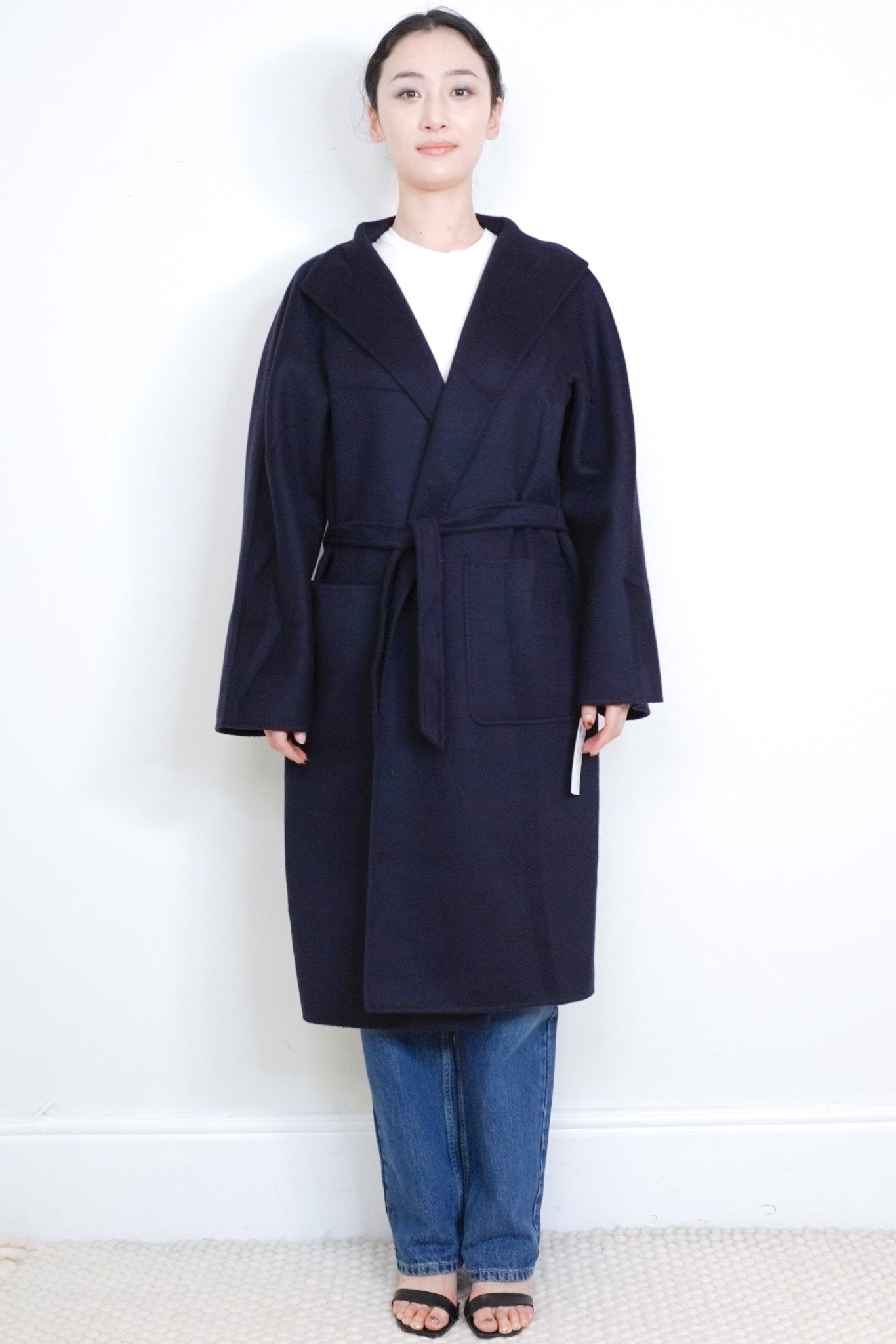 MaxMara Navy Cashmere Coat RRP £2K | Authentic Preloved - Reloved Again