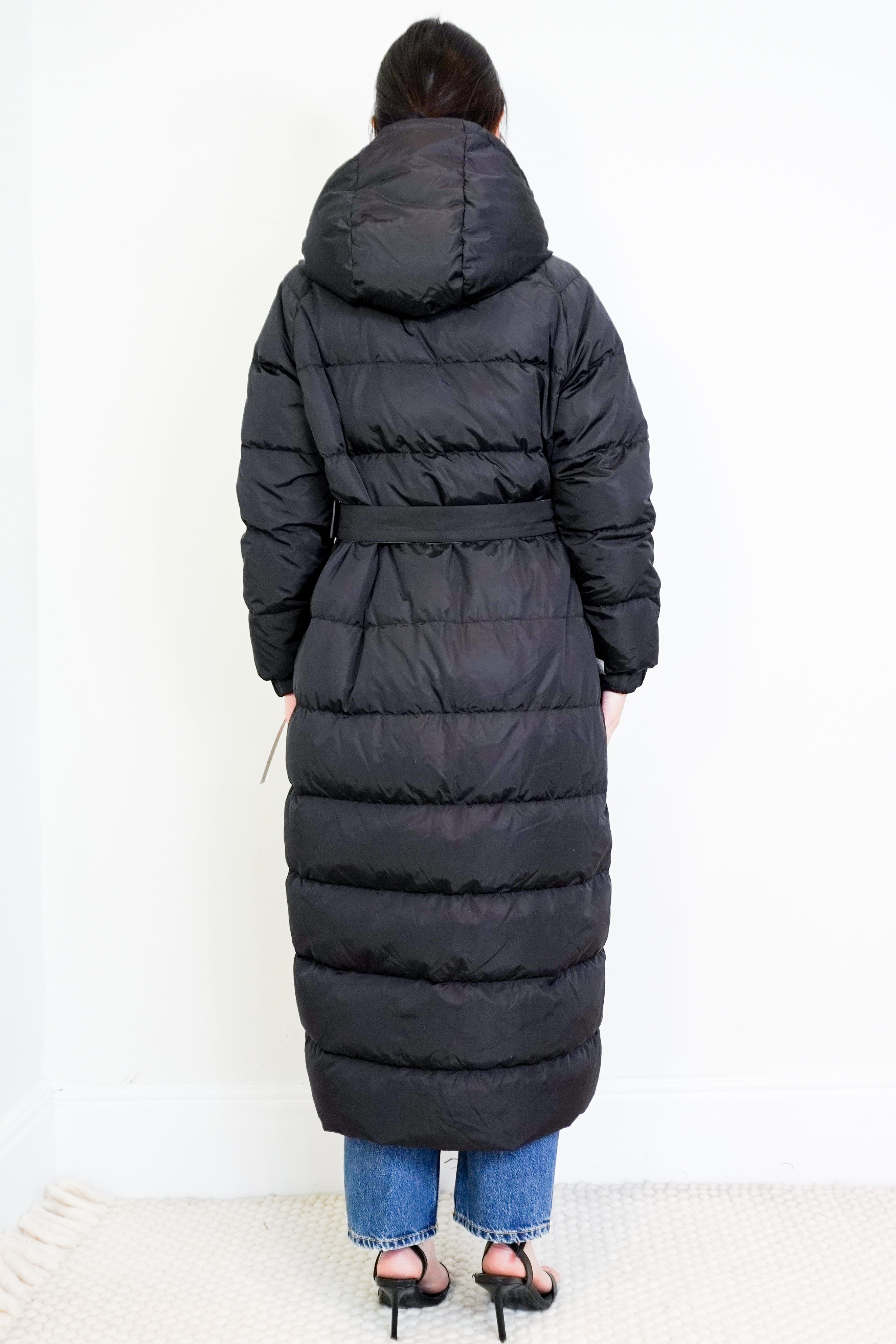 MaxMara-The-Cube-Black-&-Brown-Puffer-Coat-back-picture-Chelsea-London