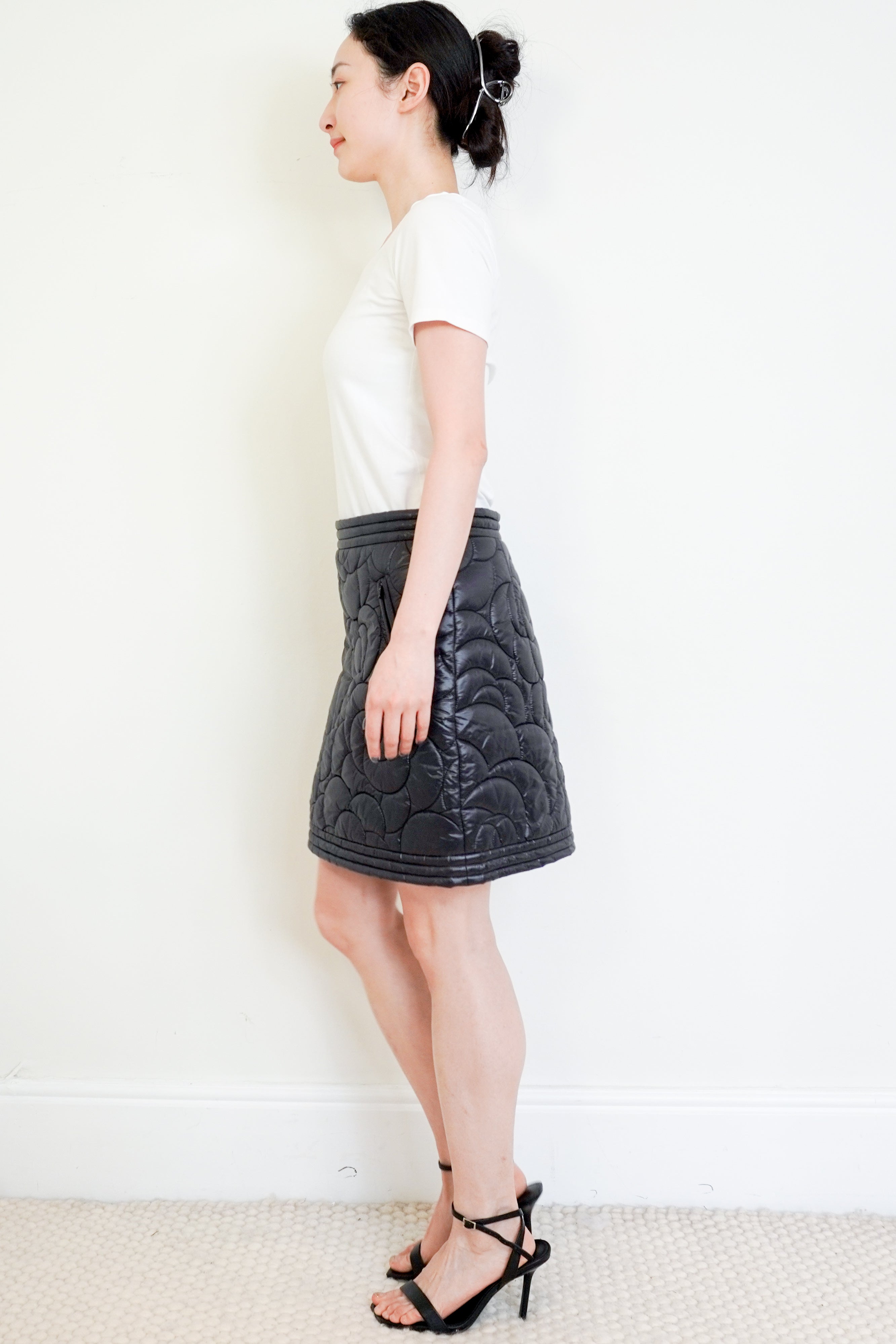 NEW-Chanel-Black-Padded-Camelia-Skirt-side-picture-Chelsea-London