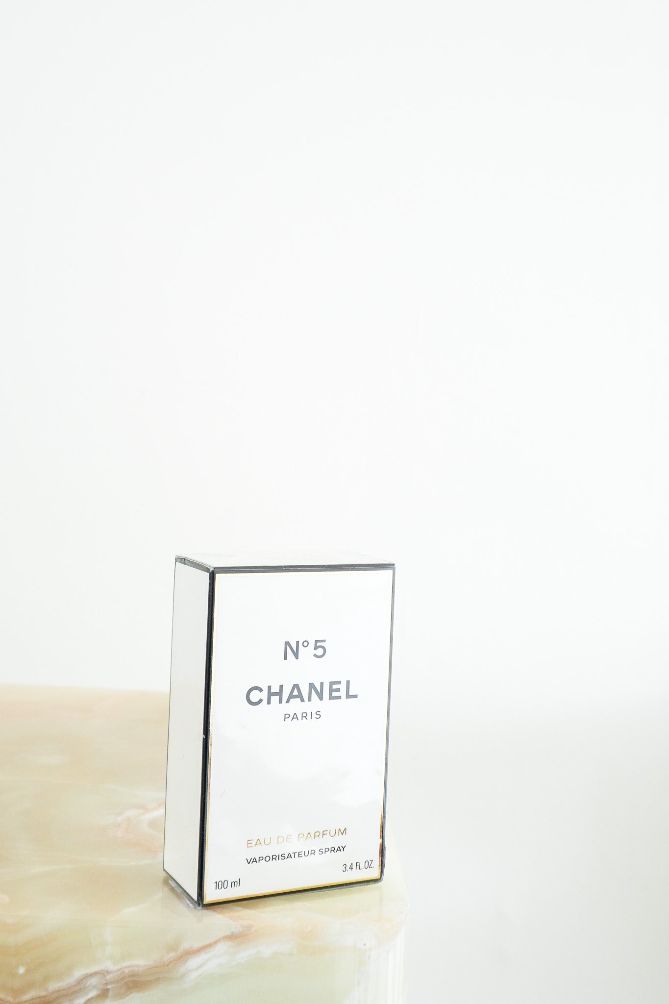 NEW-Chanel-No5-Eau-de-Parfum-100ml-2-front-picture-chelsea-london