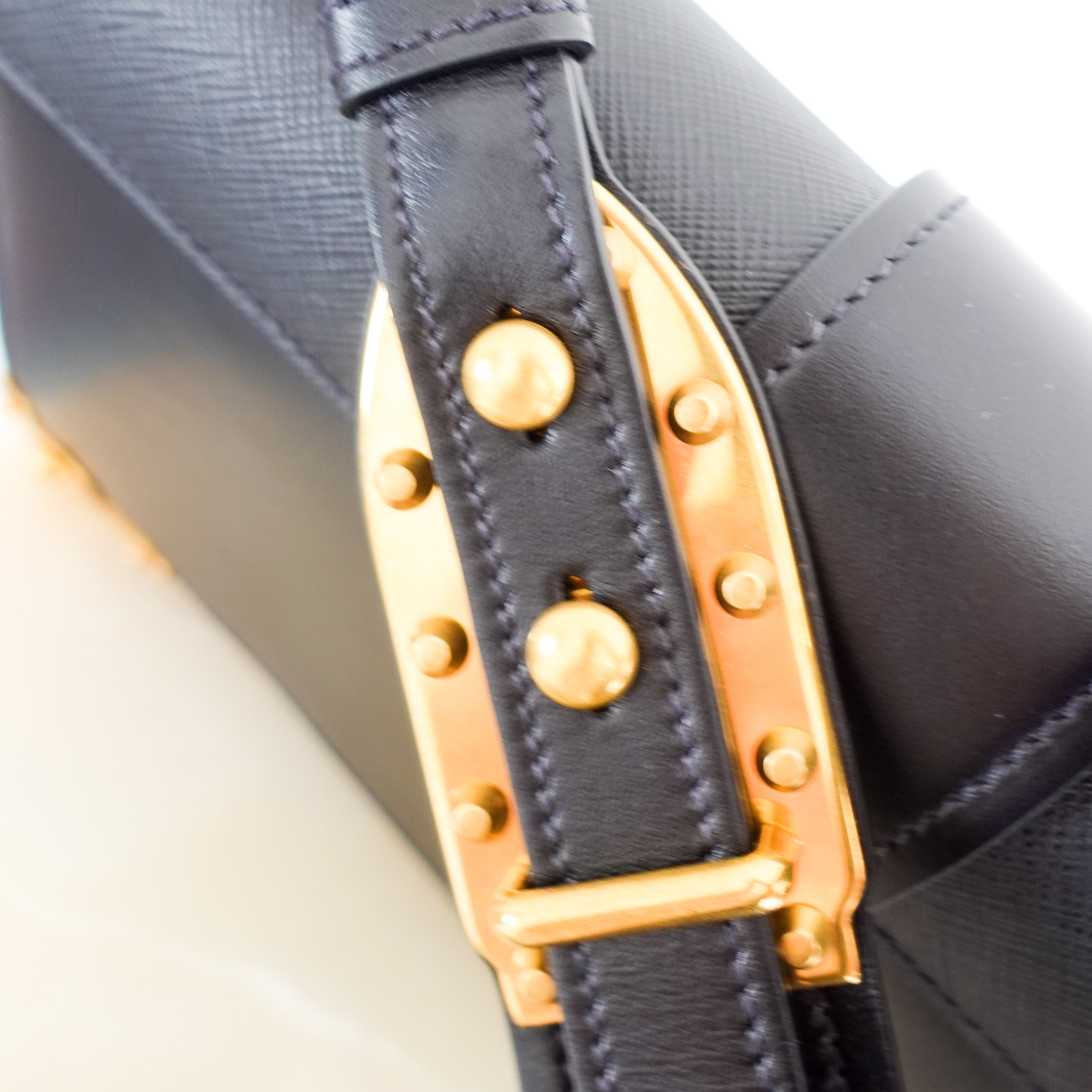 NEW-Prada-black-Cahier-Medium-Box-Bag-gold-hardware-picture