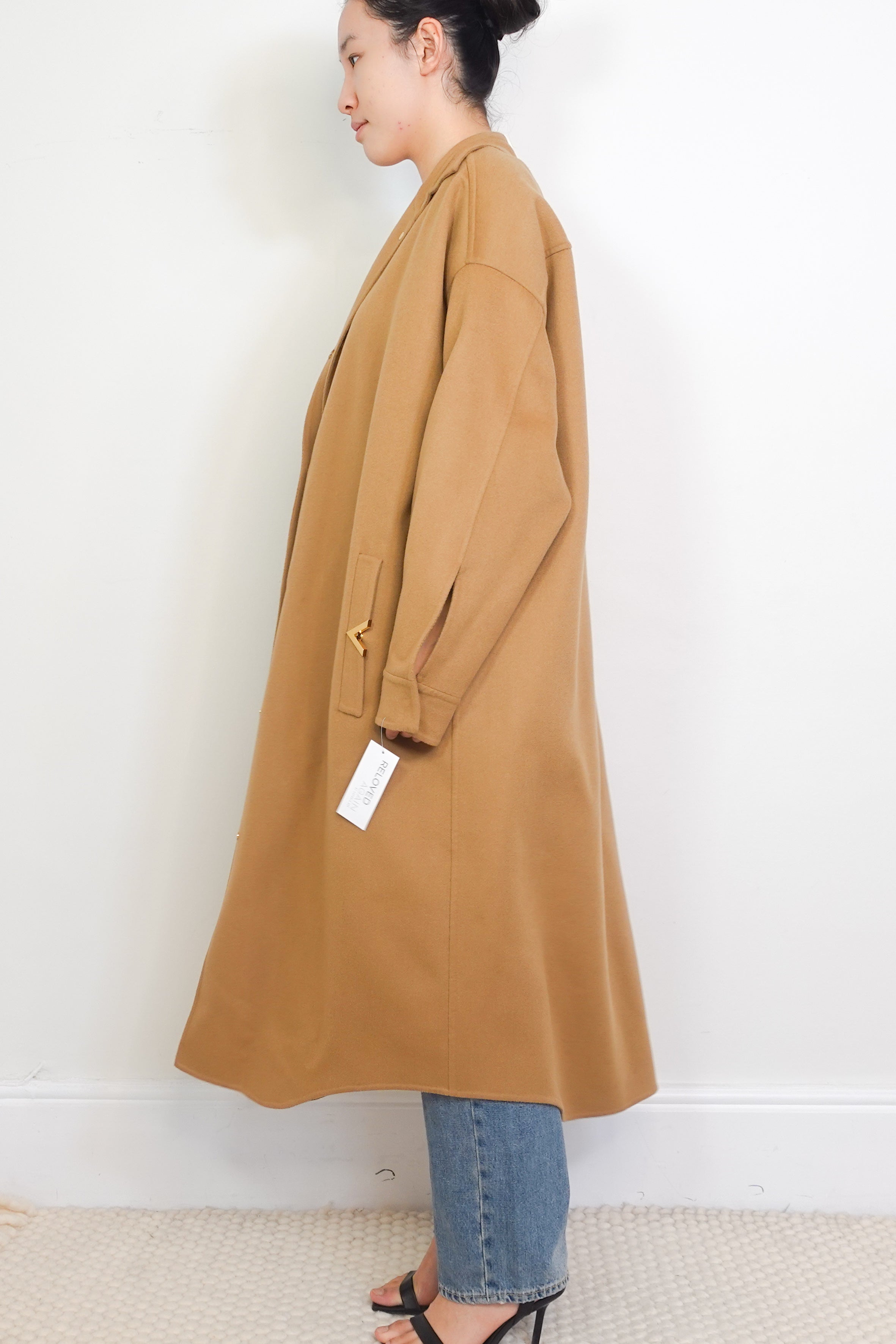 NEW-Valentino-Camel-Single-faced-Coat-side-picture-Chelsea-London
