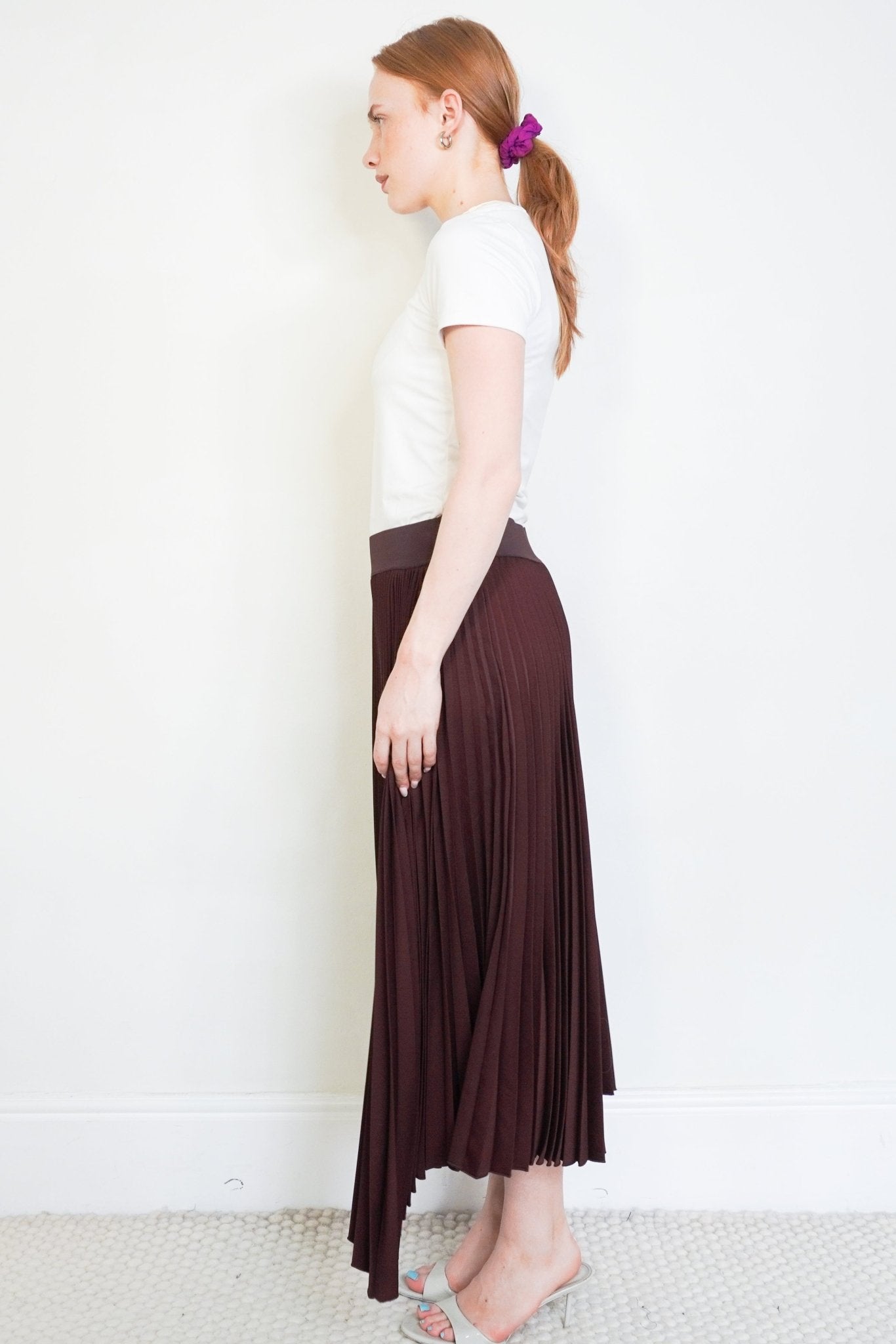 NEW JOSEPH Sabin Knit Weave Plissé Skirt in Burgundy (RRP £325) | Authentic Preloved - Reloved Again