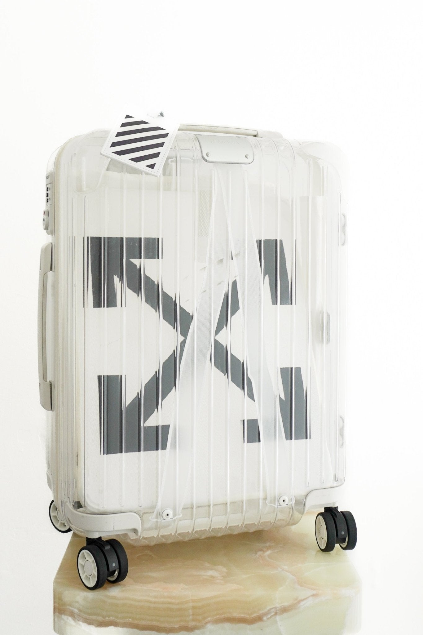 Off-White™ x RIMOWA "See Through" Cabin Multiwheel 36L – White (Transparent) (RRP £2570) | Authentic Preloved - Reloved Again