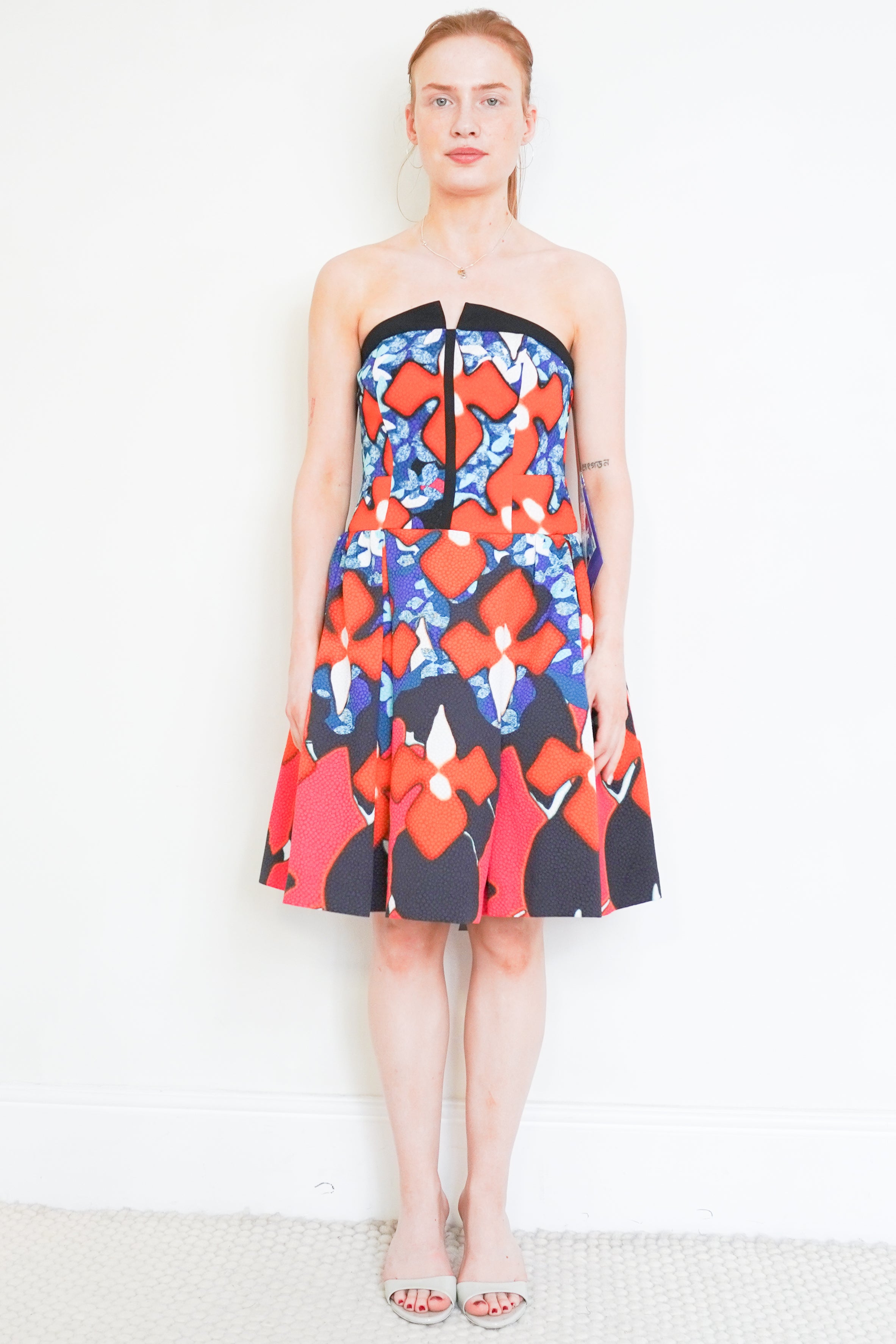 NEW Peter Pilotto Blue & Red Abstract Floral Strapless Mini Dress front photo chelsea london