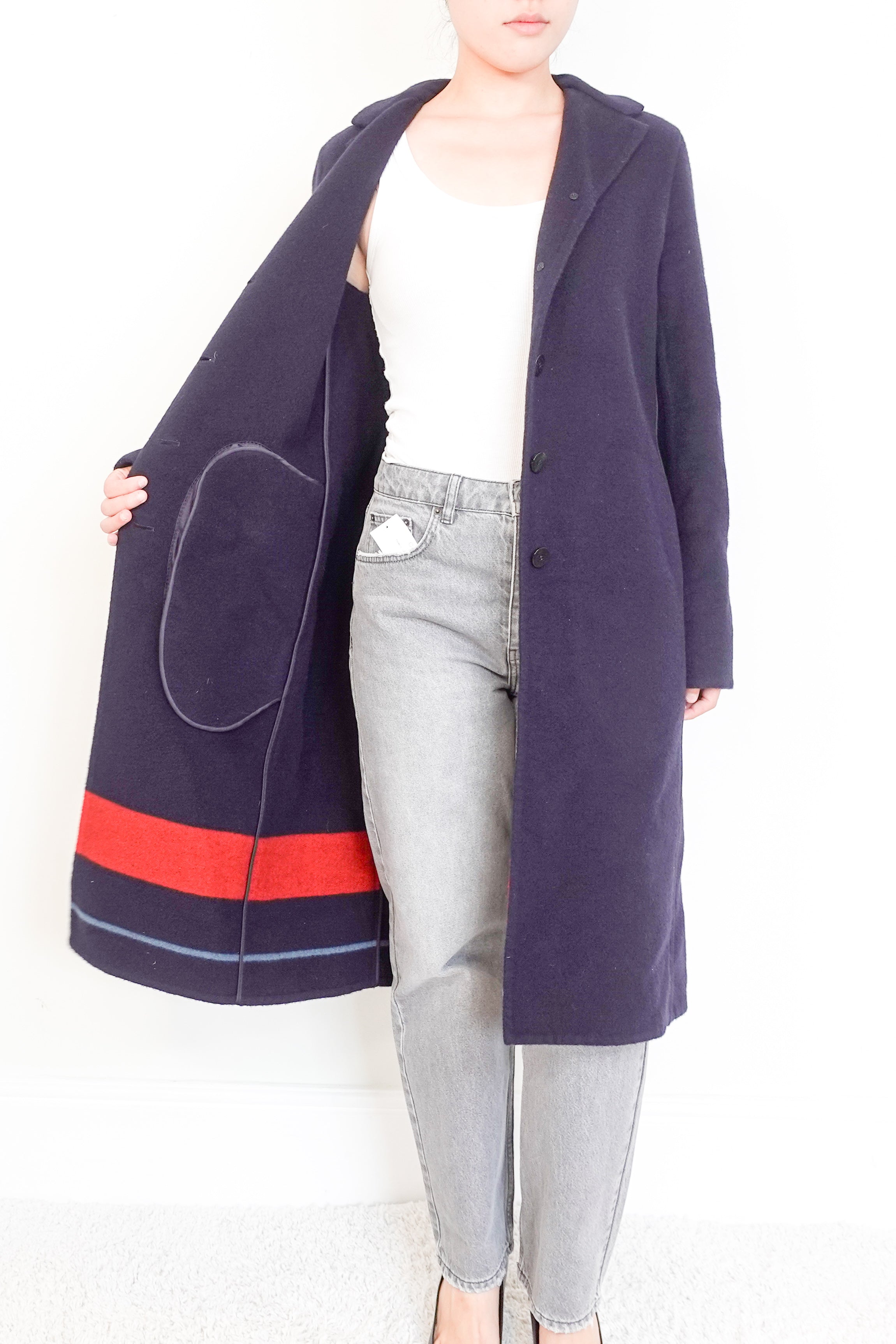 -Paris-Black-Cashmere-Trench-Coat-inside-picture