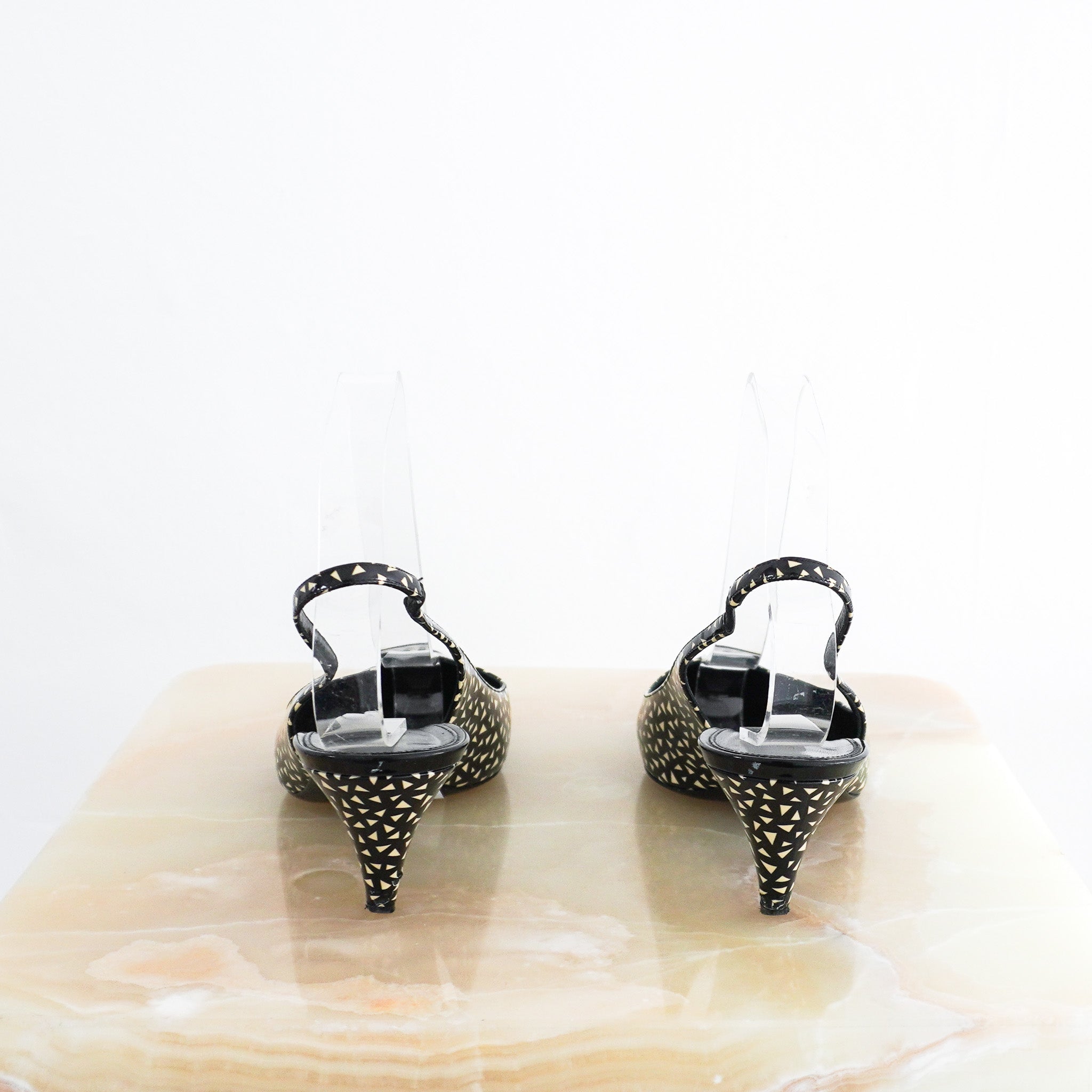 Saint-Laurent-Kitten-Heel-Slingbacks-back-picture