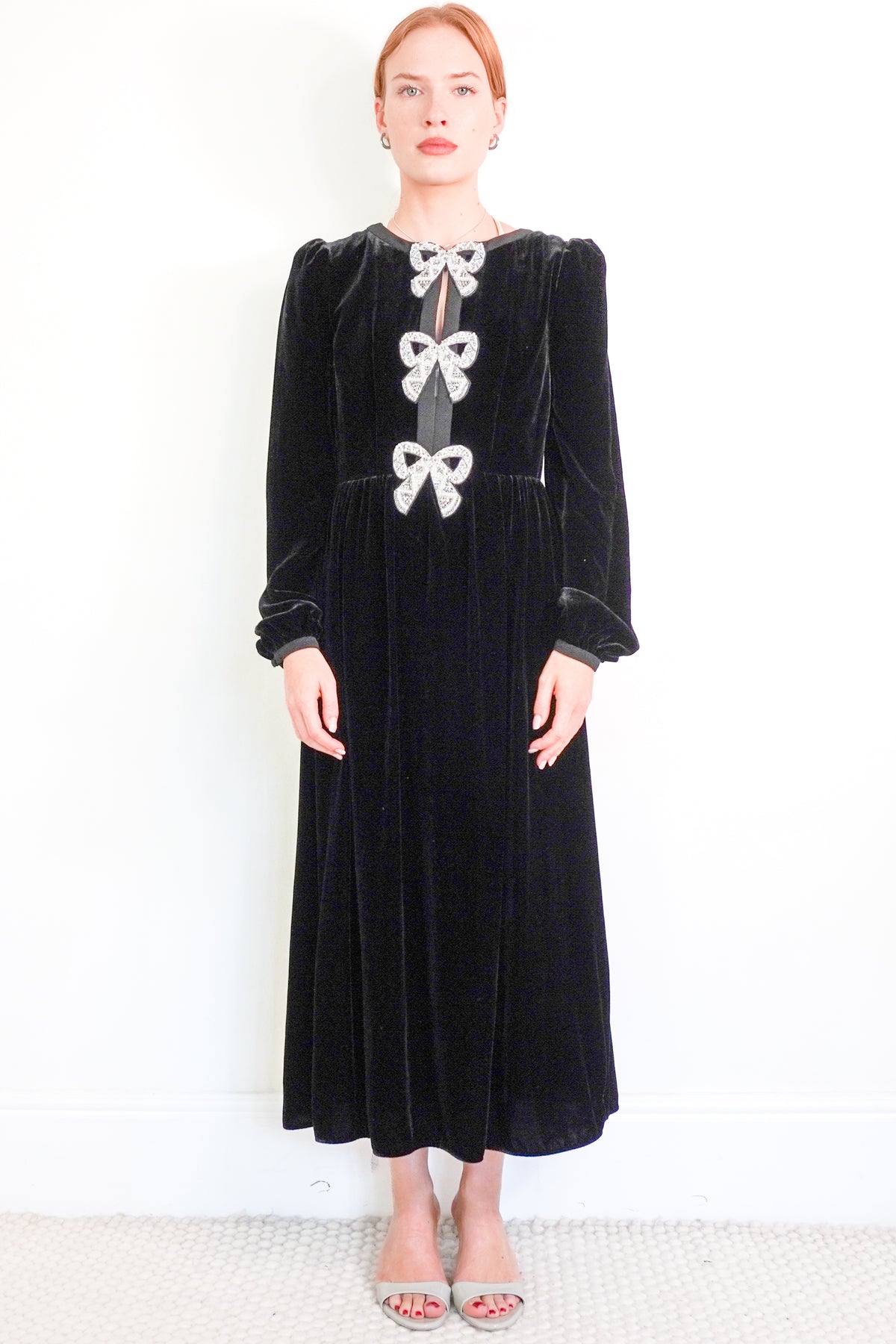 Saloni Camille Velvet Embellished Gown (RRP £700) | Authentic Preloved front