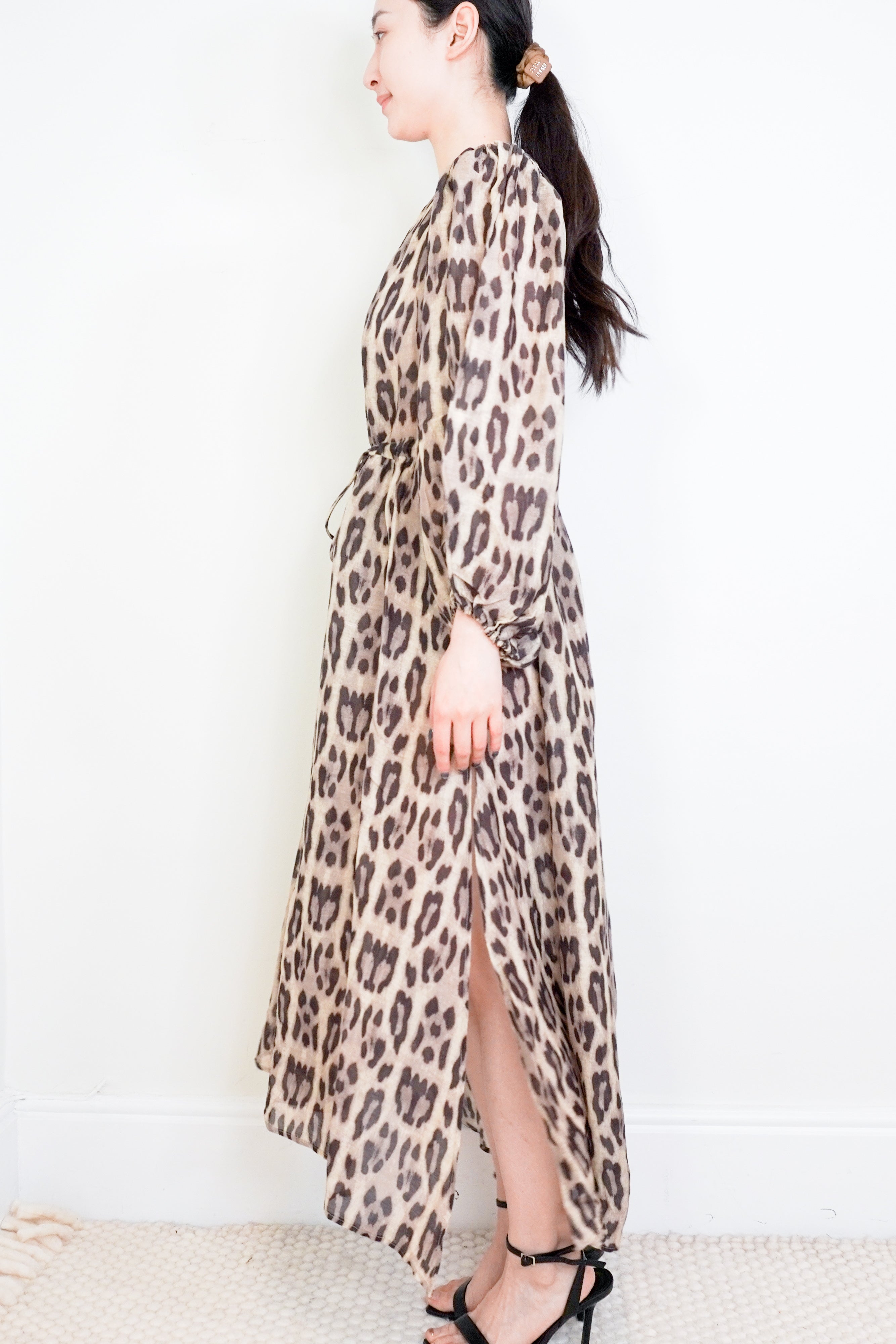 Sarah-Jane-Clarke-Leopard-Print-Midi-Dress-side-picture-Chelsea-London