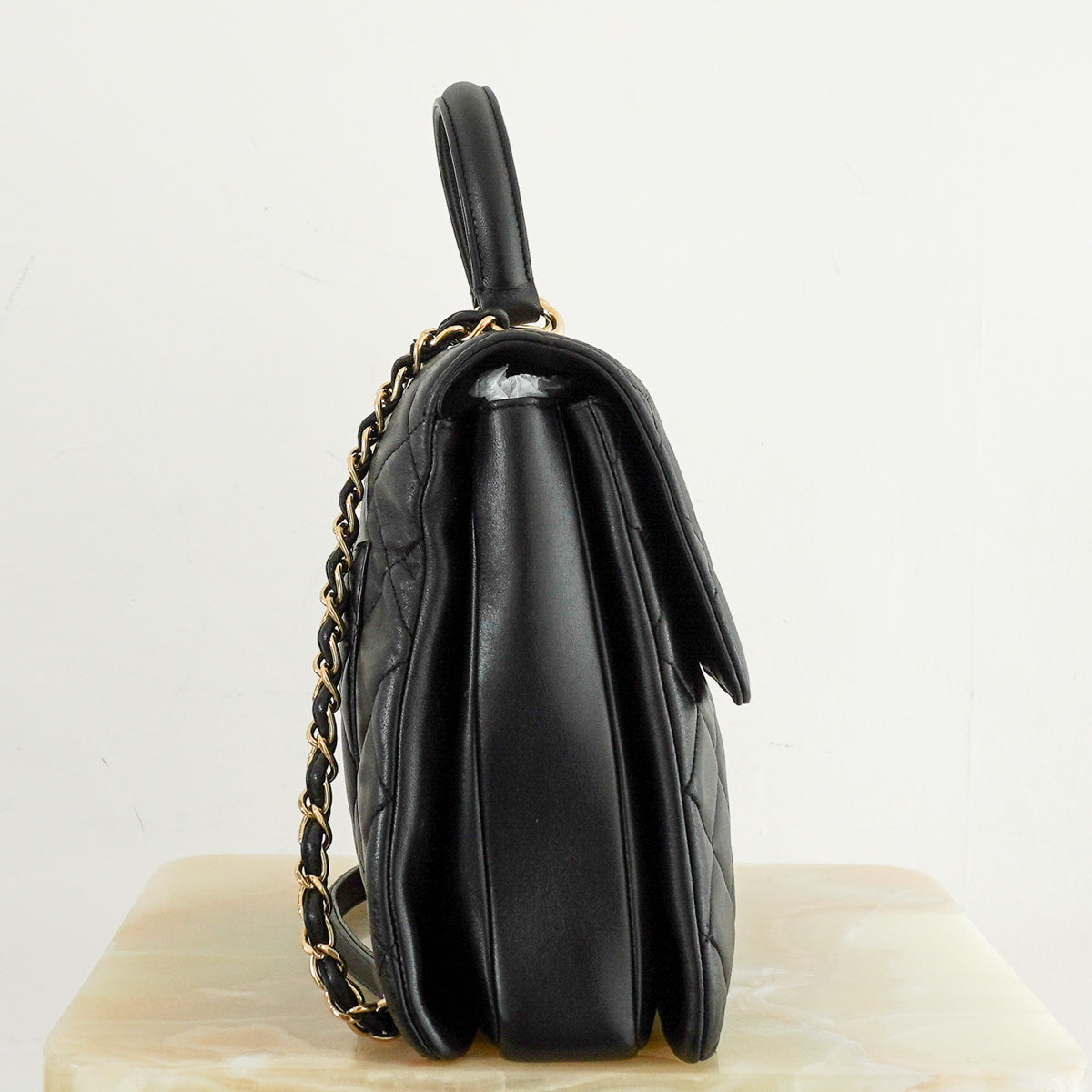 Side Image: Chanel CC Flap Bag in Black Quilted Leather 2017