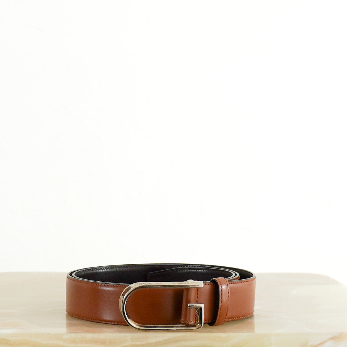 Side Image: Gucci Reversible Belt Silver G Buckle