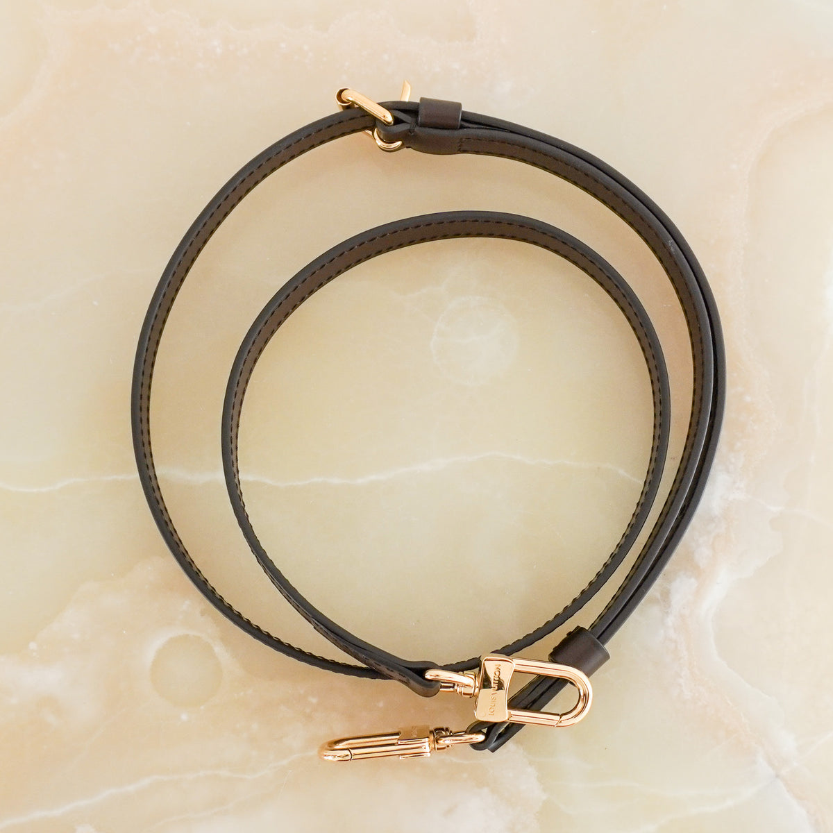 Side Image: Louis Vuitton Bandoulière Réglable 16mm Epi Ébène Bag Strap