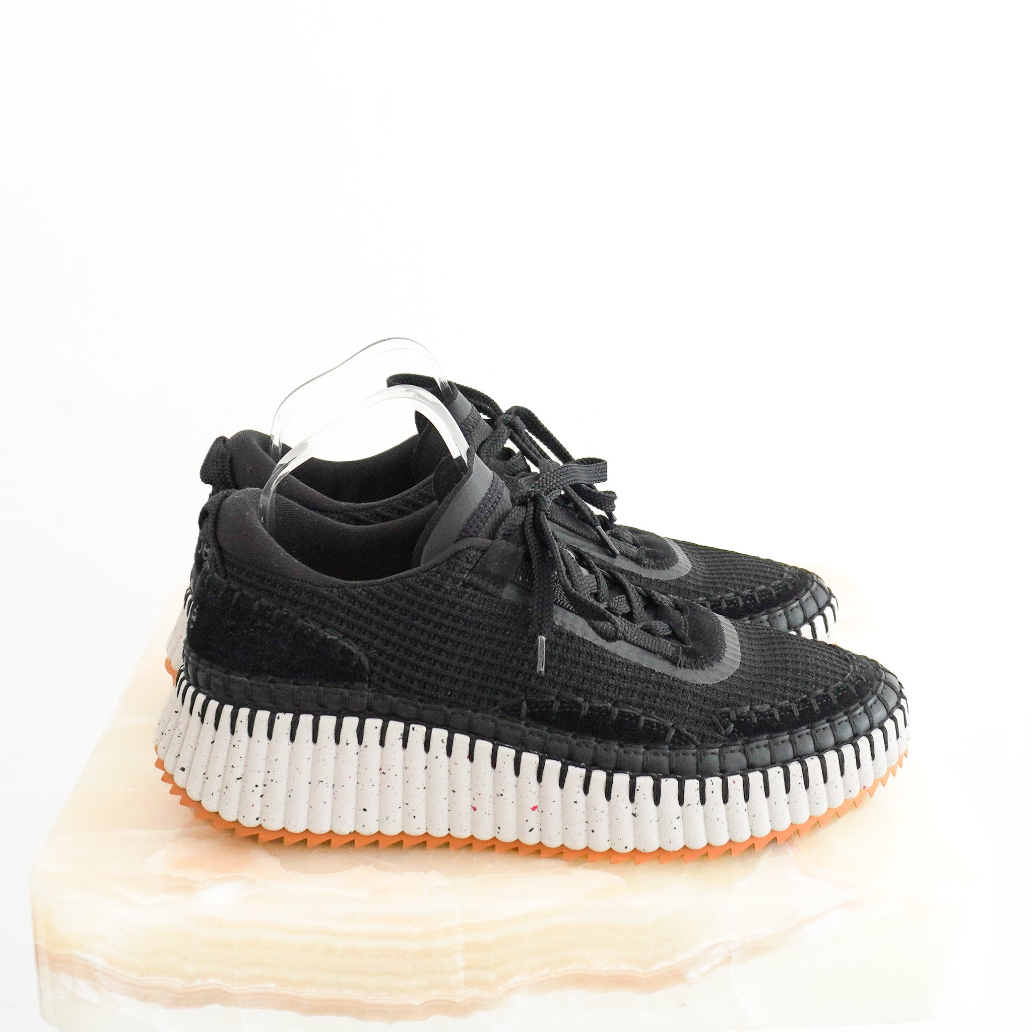 Side image Chloe Nama Sneakers in Black and White
