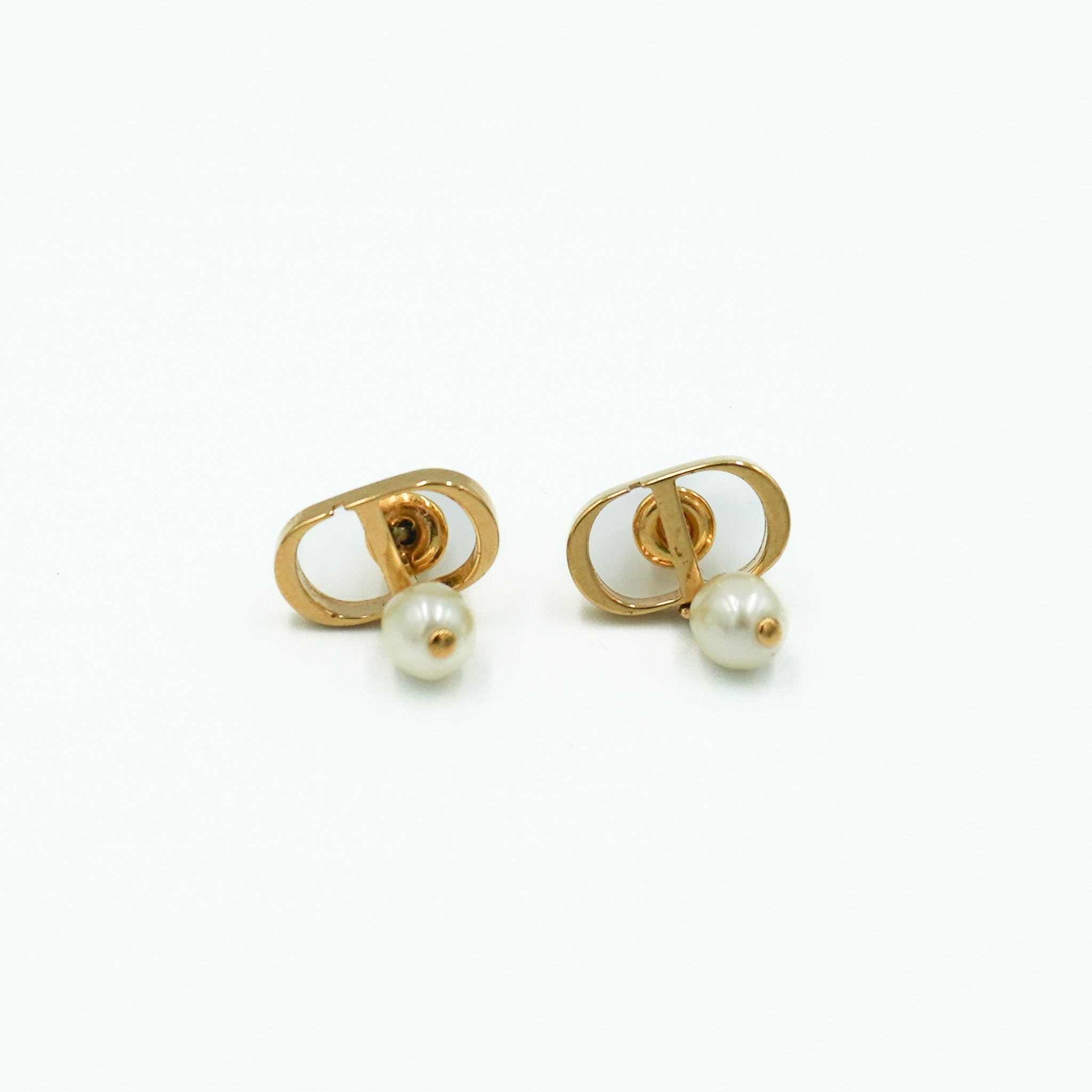 Side image Dior CD Earrings in Gold-Tone Metal with White Resin Pearls